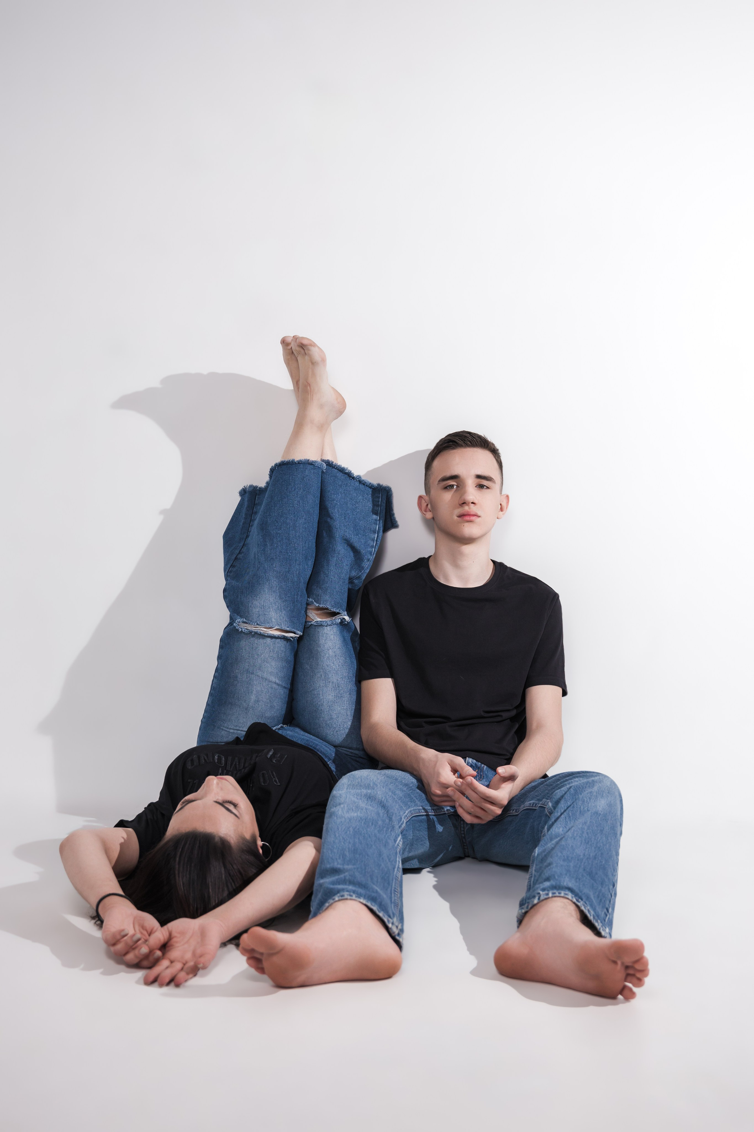 Мама и сын_циклорама. Фотограф Воронеж, Новая Усмань Мария Бублик