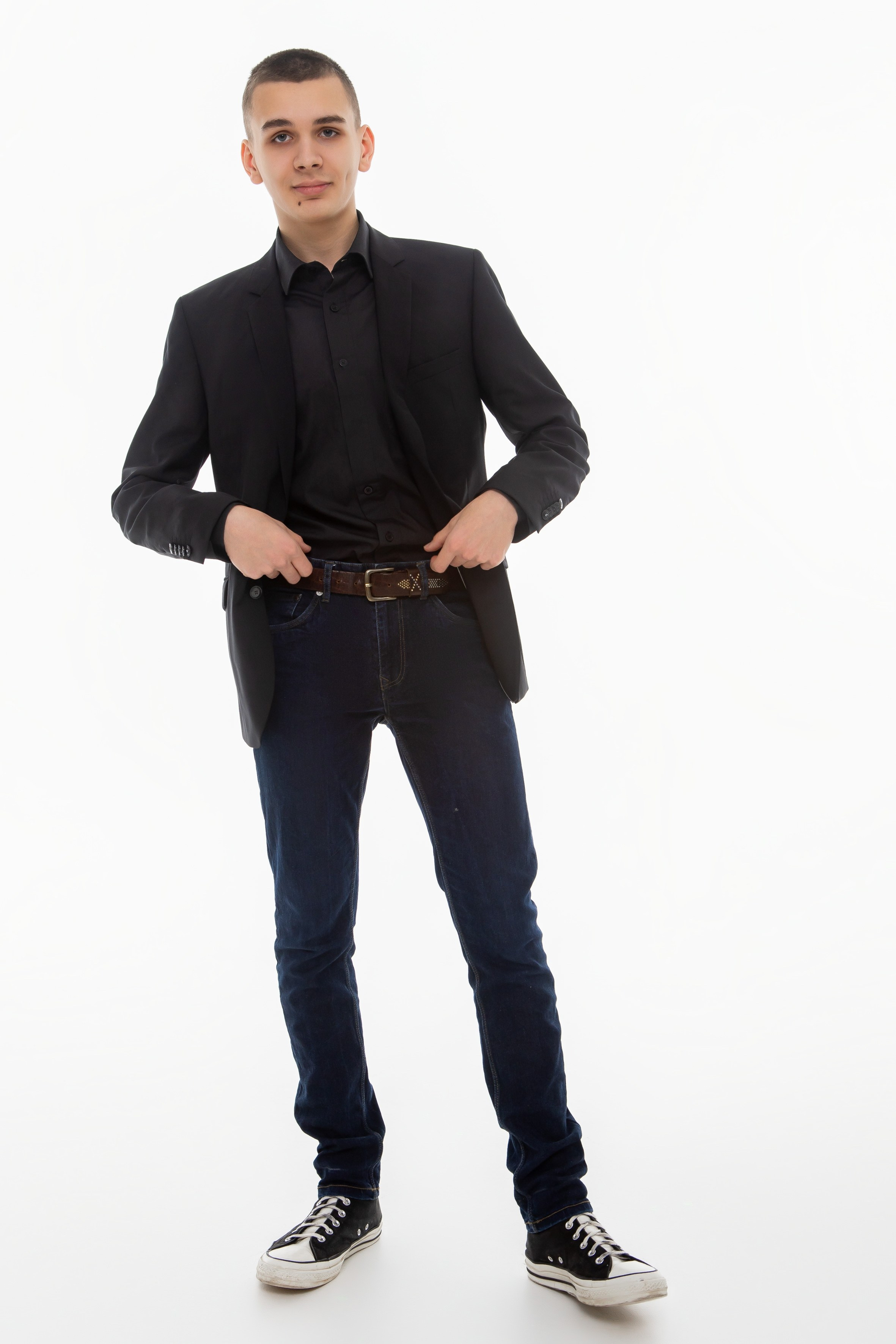 Студия Гимназия 12 11 А 2024 г. Свадебный и портретный Фотограф в Липецке Дмитрий Котюков