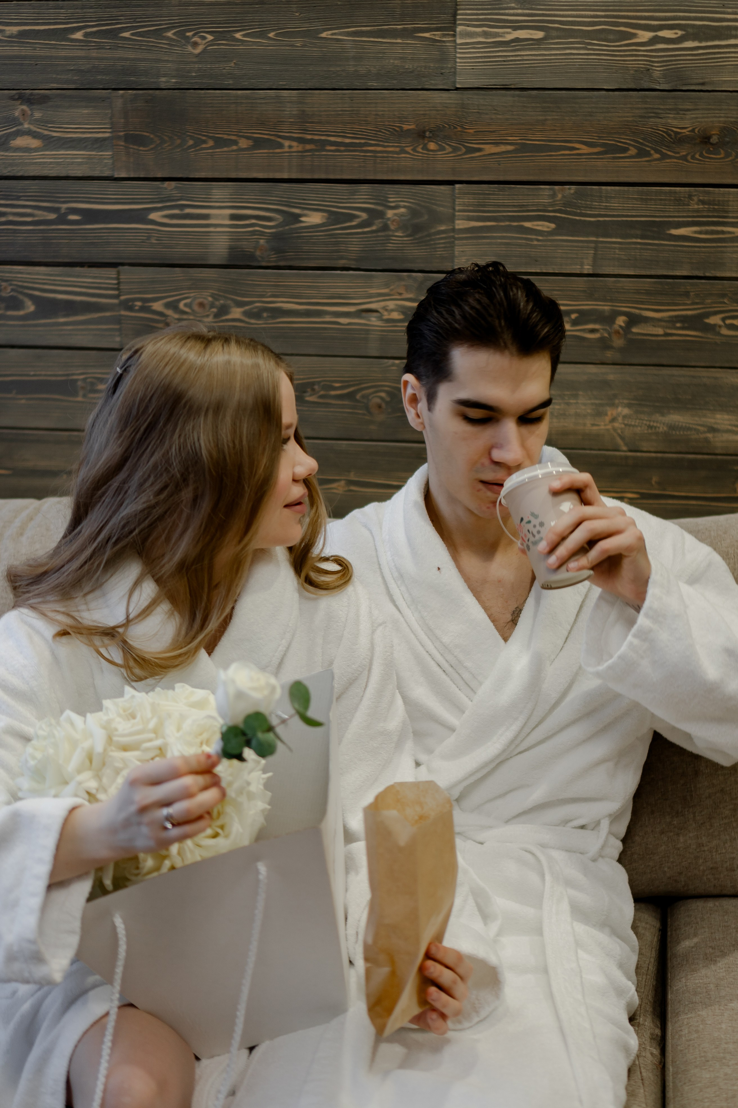 СВАДЕБНАЯ СЬЕМКА СБОРОВ В ОТЕЛЕ И ВЫЕЗД НА ЦЕРЕМОНИЮ (СНЯТО В СИБИРЕ В НИЖНЕВАРТОВСКЕ). Профессиональный фотограф, Санкт-Петербург — Виктория Богомолова