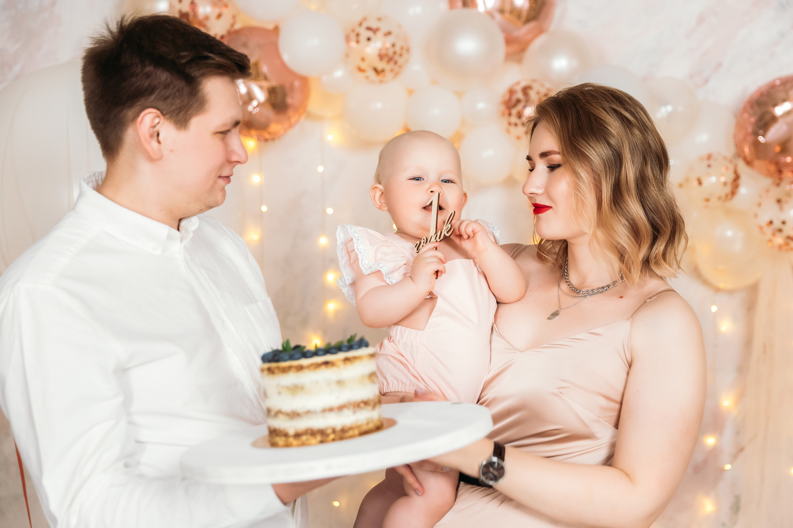 «Первый годик». Семейный и детский фотограф в Мурманске Карина Березина