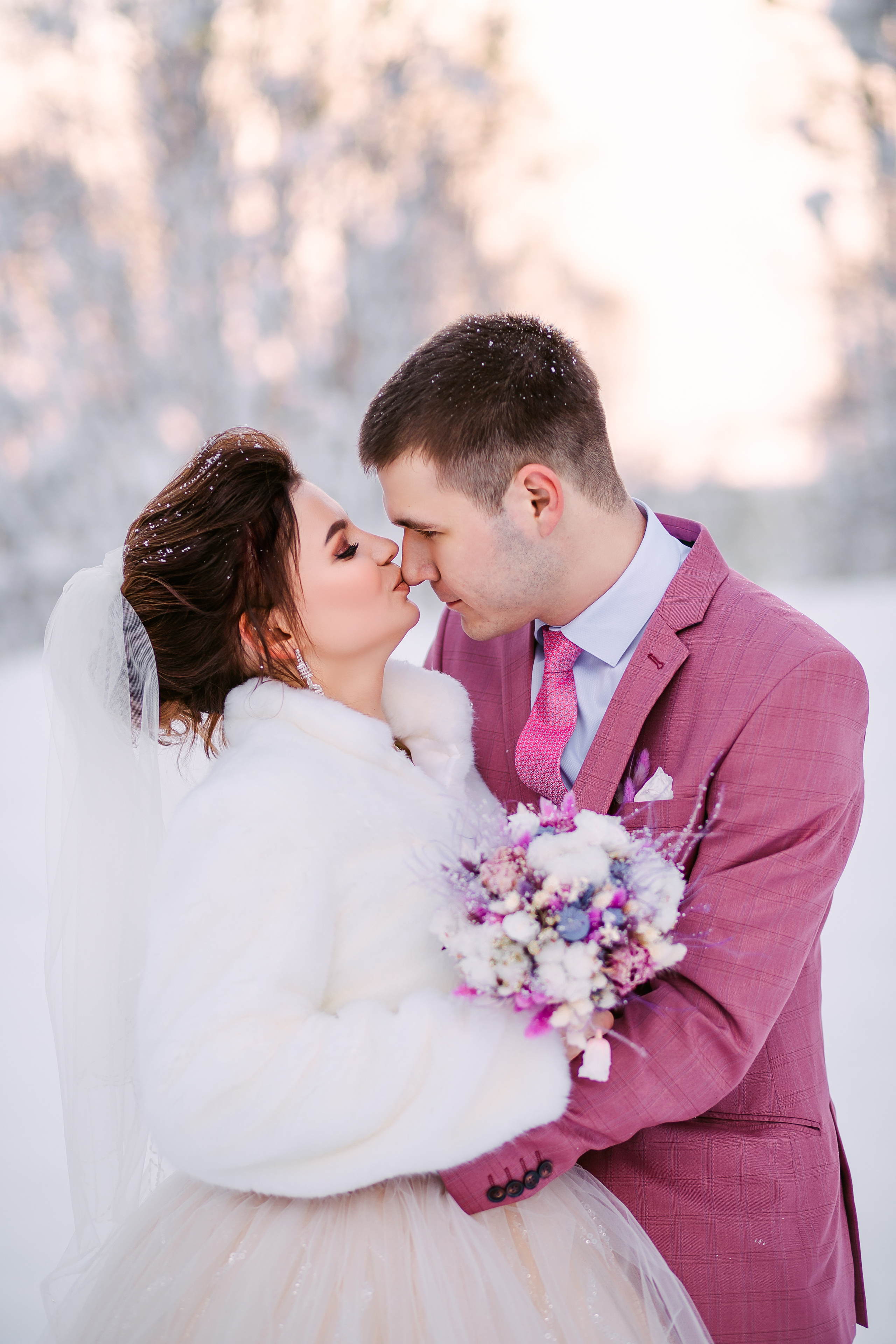 Свадебная фотосессия Максима и Кристины. Семейный и детский фотограф в Мурманске Карина Березина