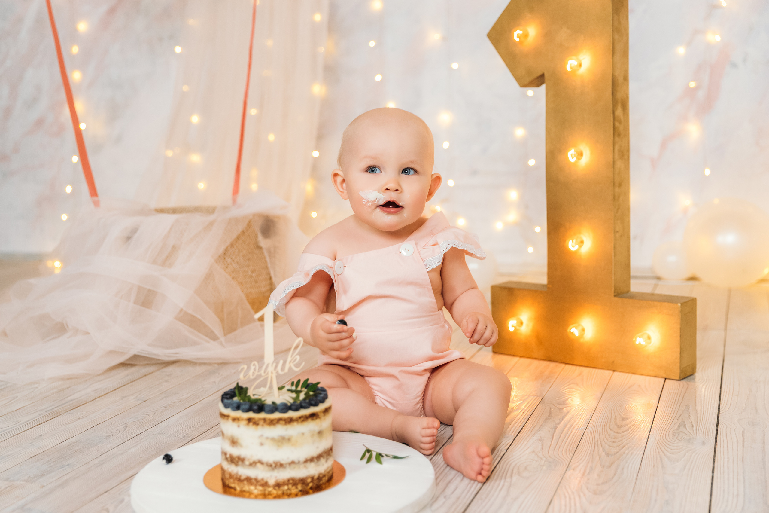 «Первый годик». Семейный и детский фотограф в Мурманске Карина Березина