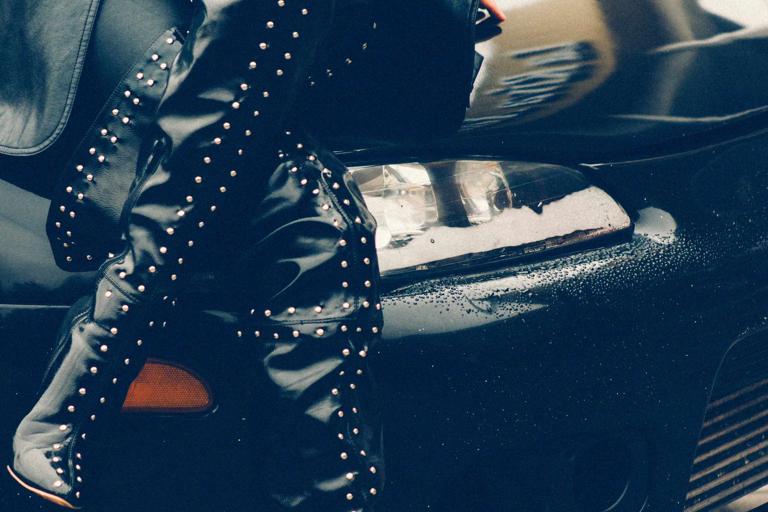 Синий токио. Портретный фотограф в москве вячеслав семиз