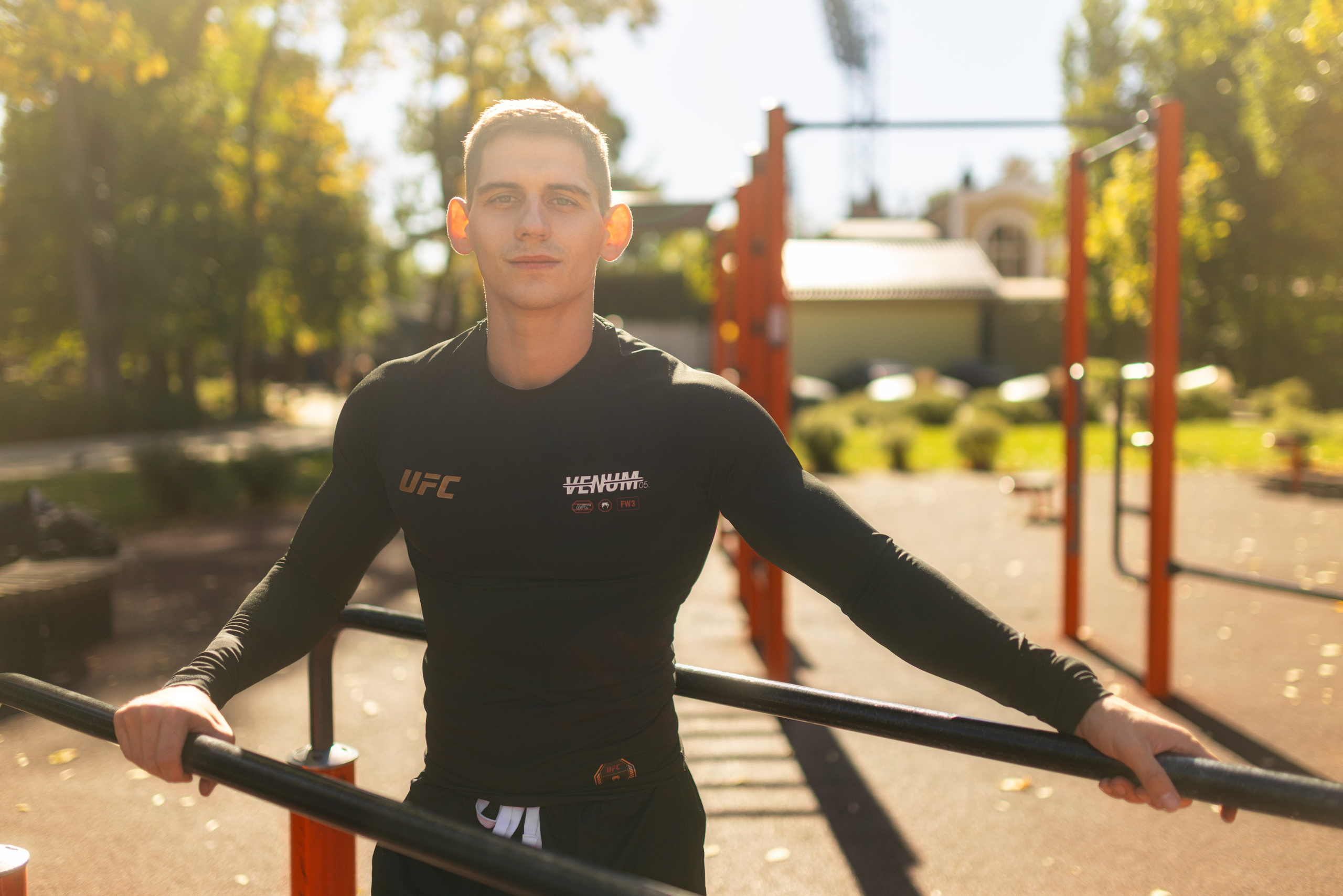 Фотосет на спортплощадке с Владом для контента. Дмитрий Шульгин, портретный фотограф в Воронеже