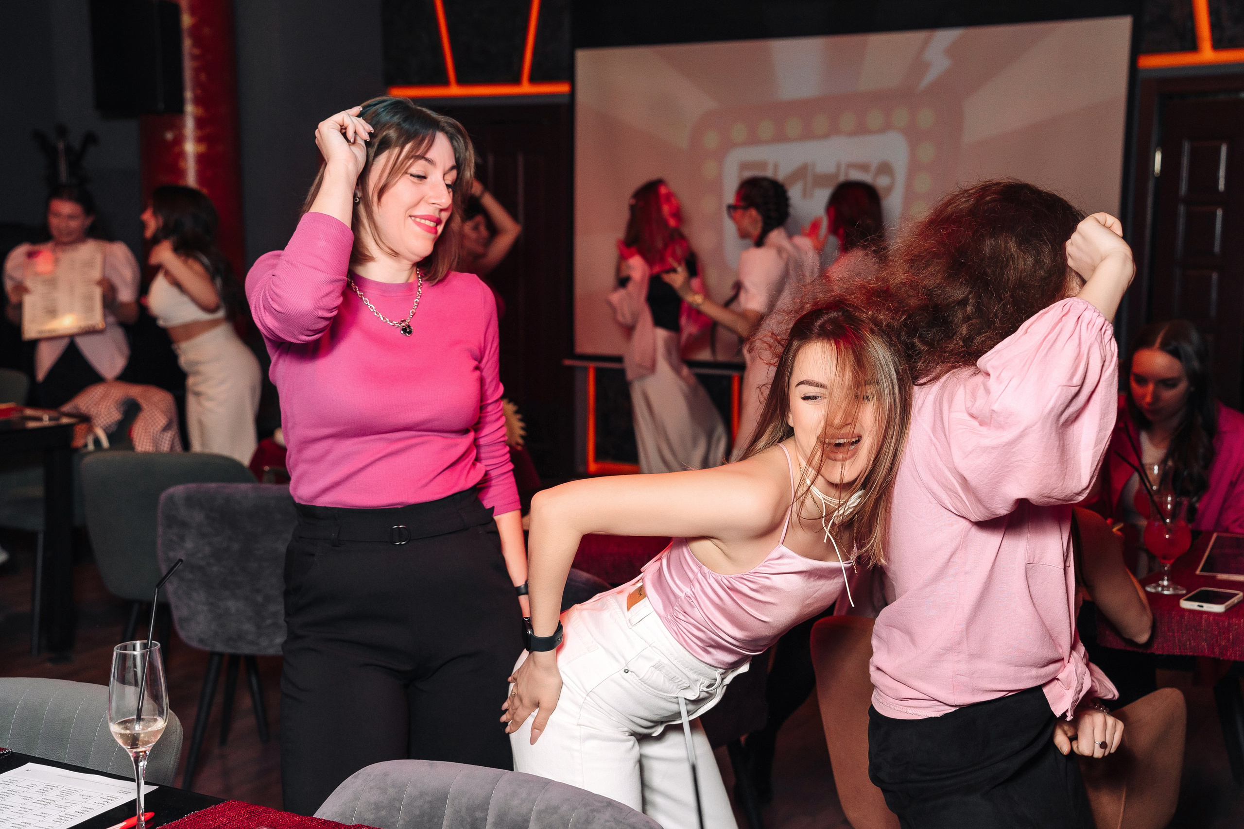 Репортажная фотосъемка музыкального лото. Свадебный и репортажный фотограф в Воронеже Роман Янко