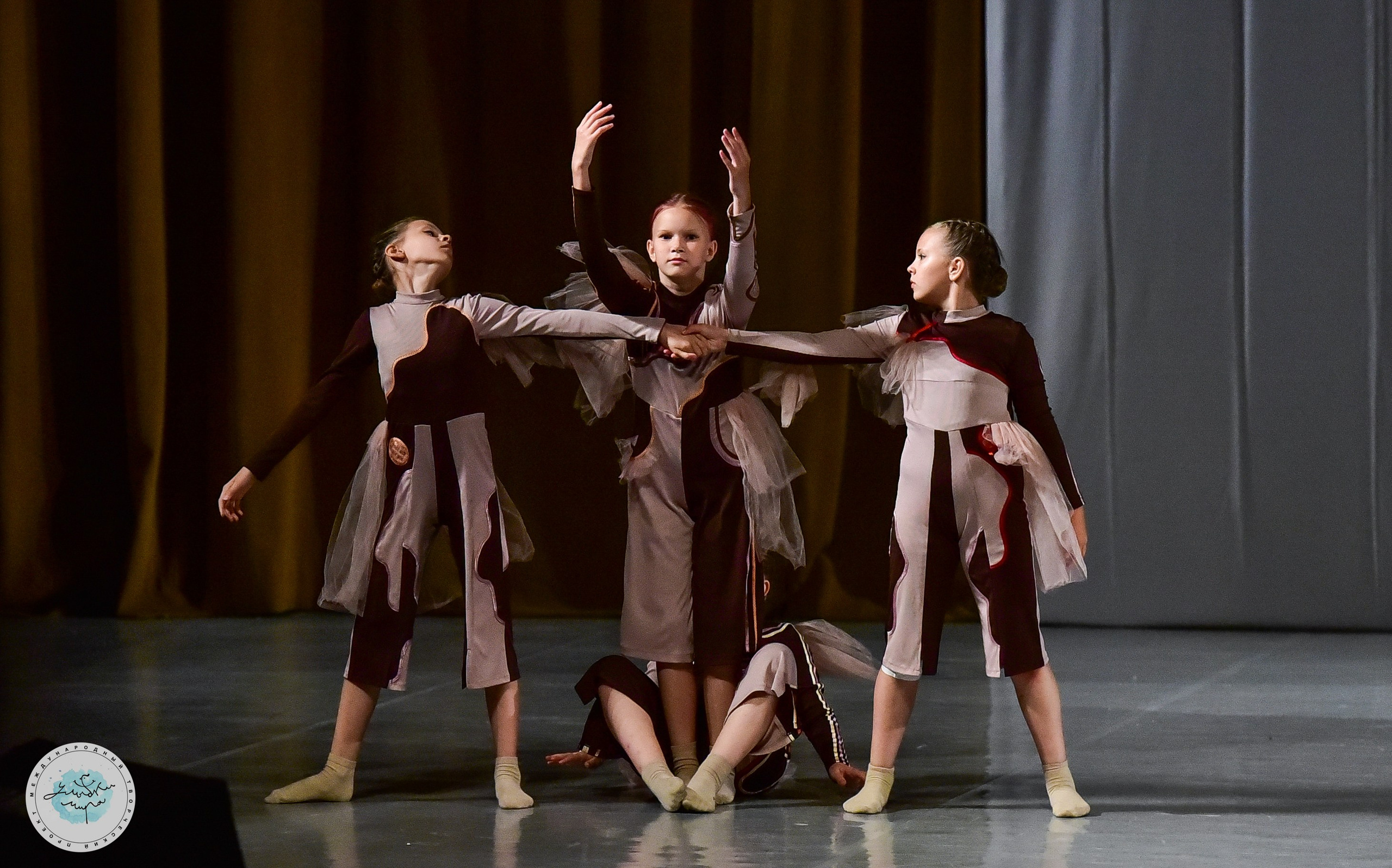 04.07.2024 Финал Международного творческого проекта «Улыбки Мира» г. СПБ. Медиастудия Фото Концепт