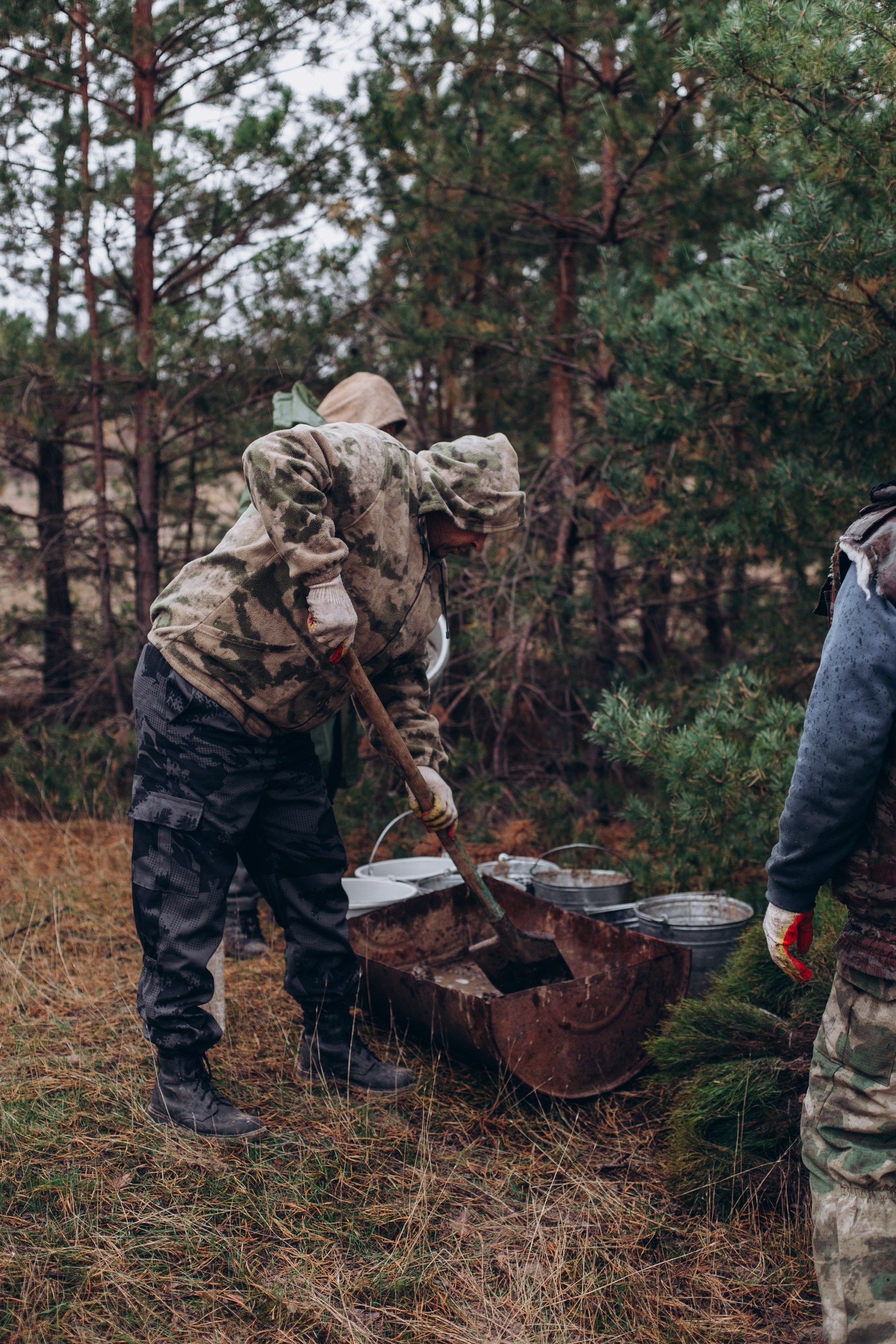Посадка деревьев в Усть-Донецком районе. Артём Панфилов — Свадебный и семейный фотограф в Ростове-на-Дону