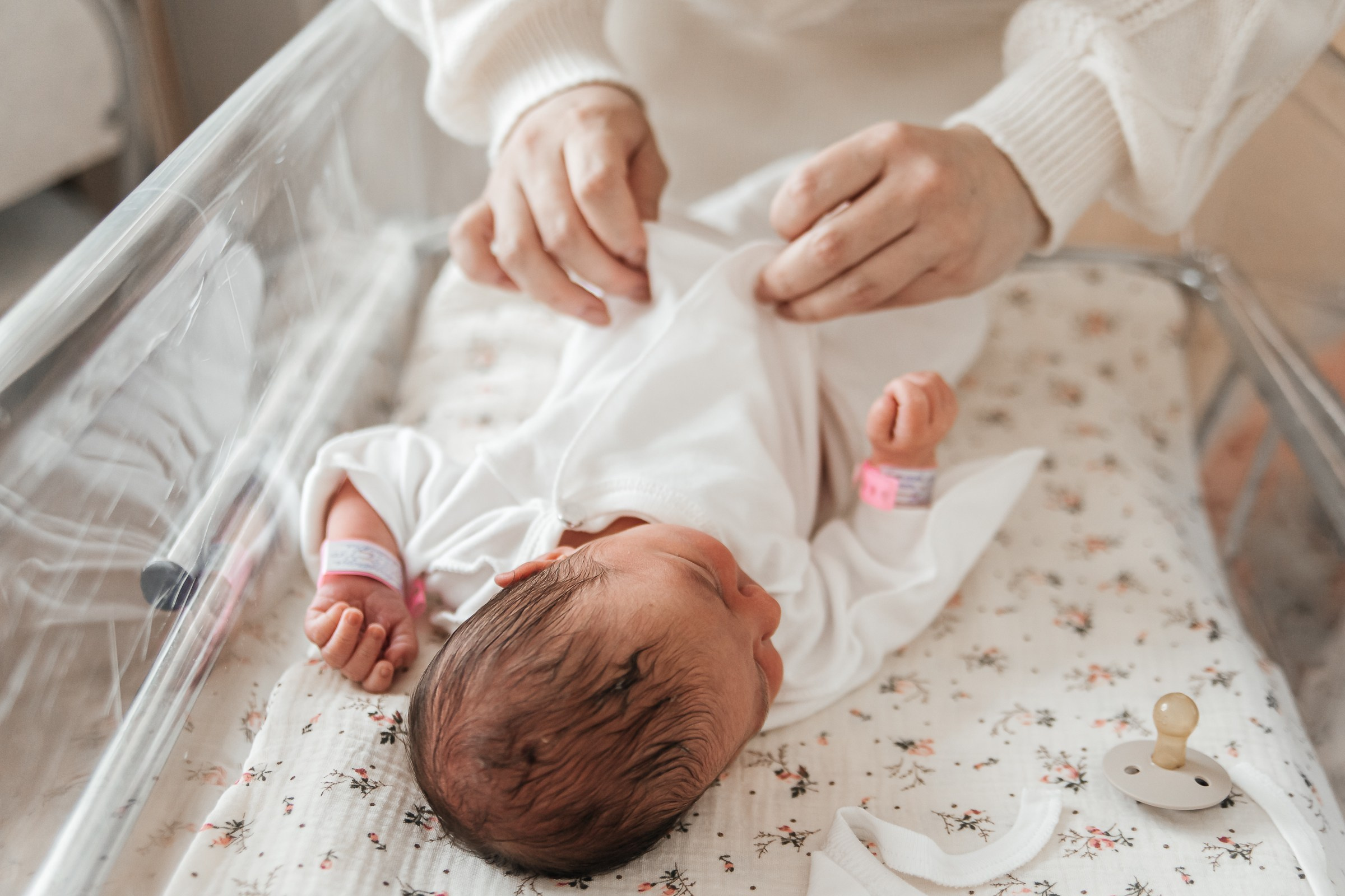 Съёмка в роддоме и выписка. Семейный фотограф в Калуге Ирина Ушакова. Фотограф на роды