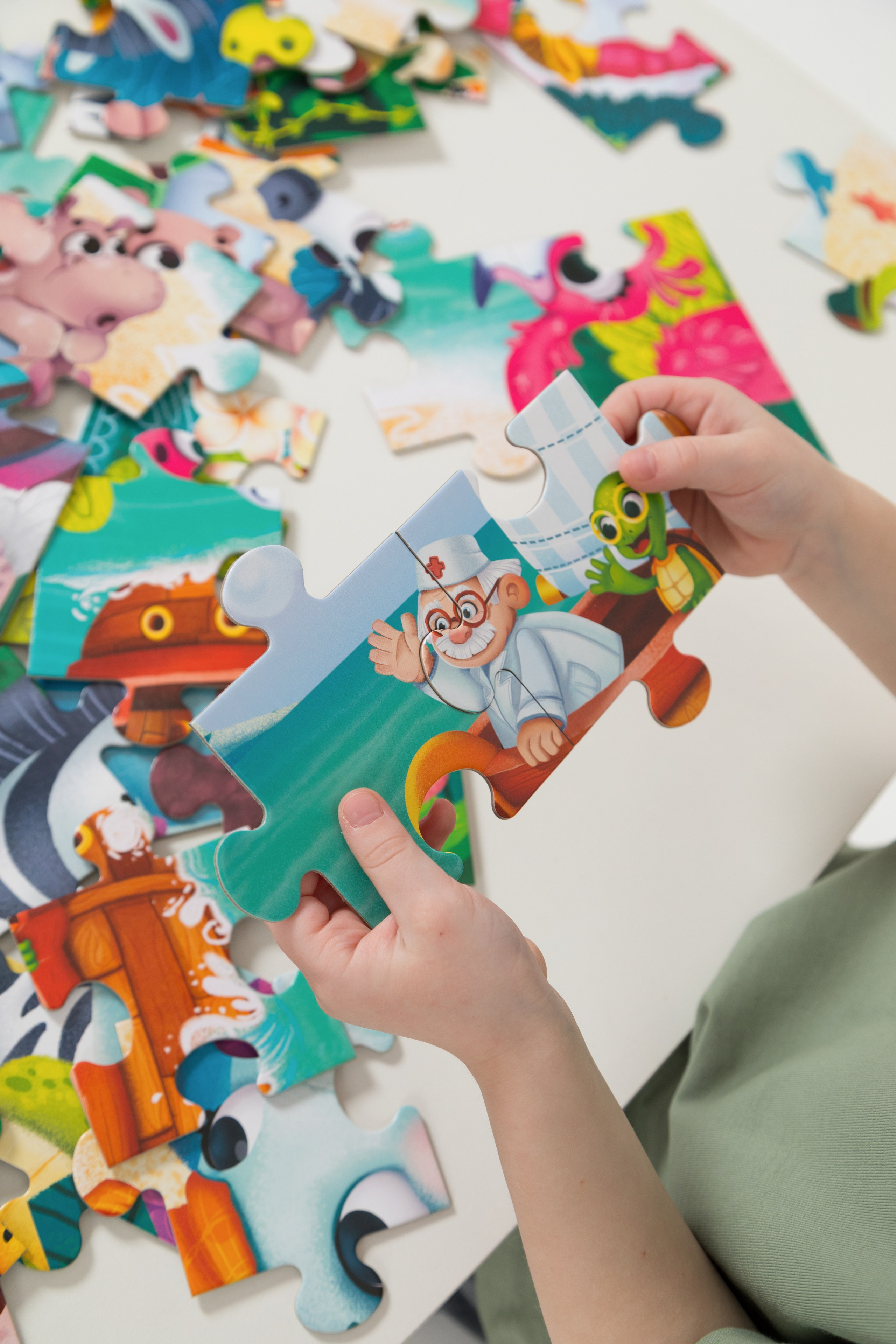 Имиджевая и каталожная съёмка для бренда детских пазлов. Детский и контент фотограф Надя Волкова Санкт-Петербург