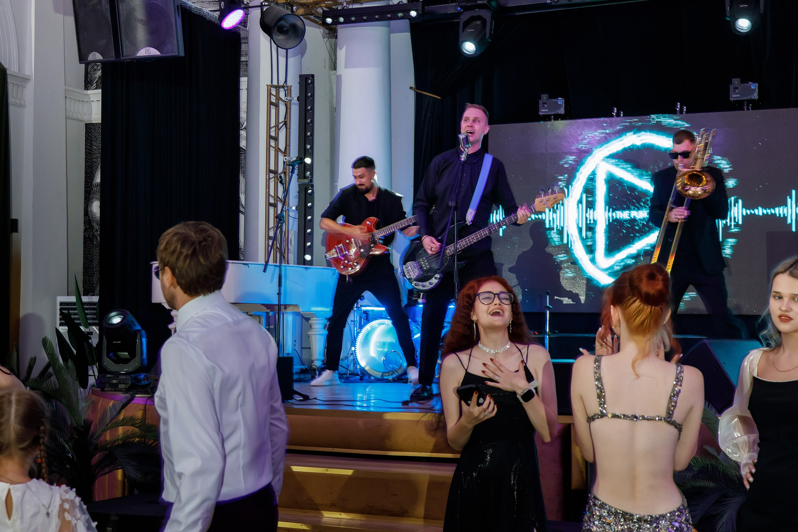 Выпускной, 11А. Татьяна Мирзоян