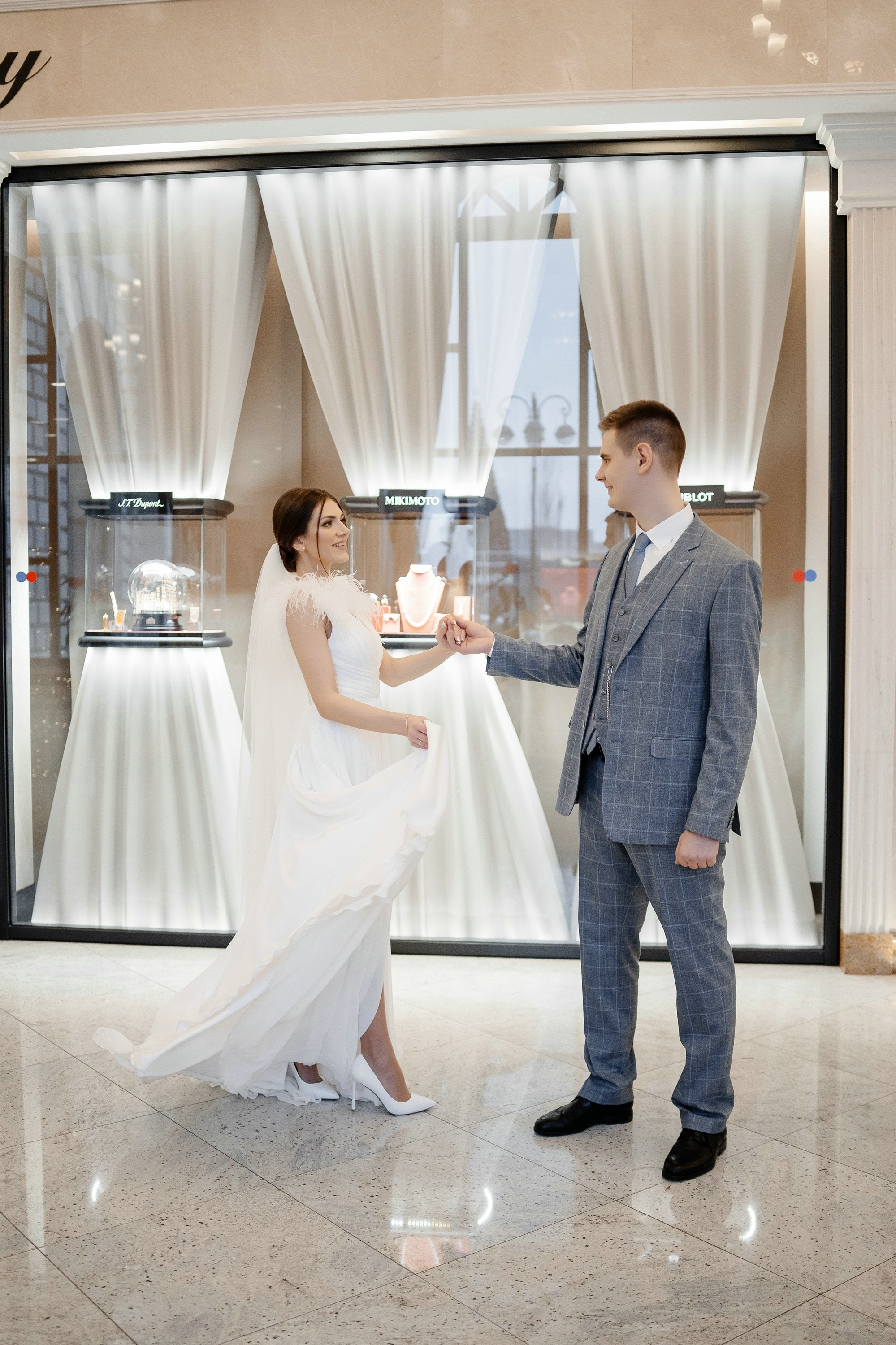 Свадебная фотосессия в Radisson Collection Hotel. Свадебный и семейный фотограф в Москве Светлана Зоткина