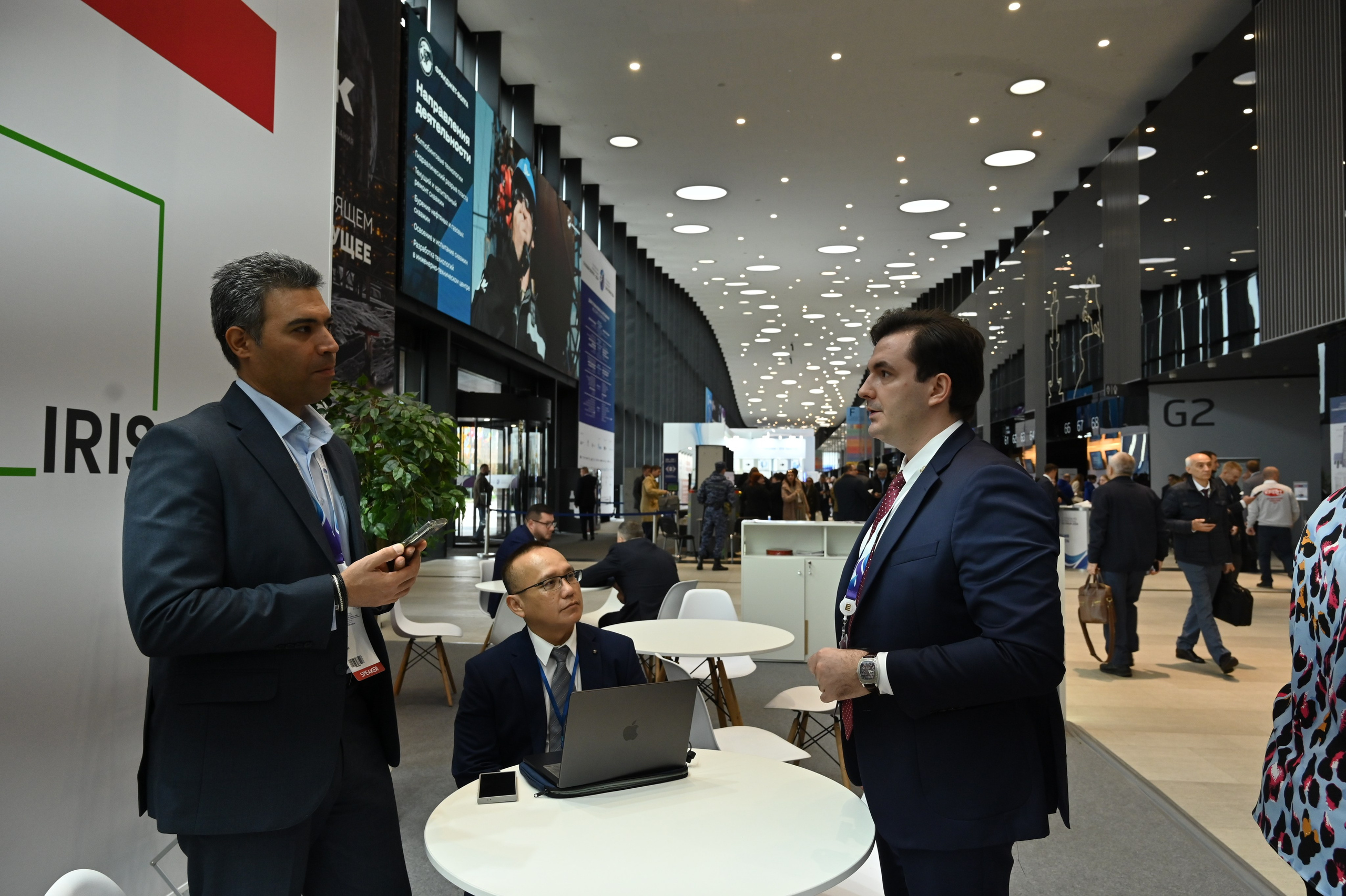 Петербургский Газовый форум. ZDARONOKIA Репортажный фотограф