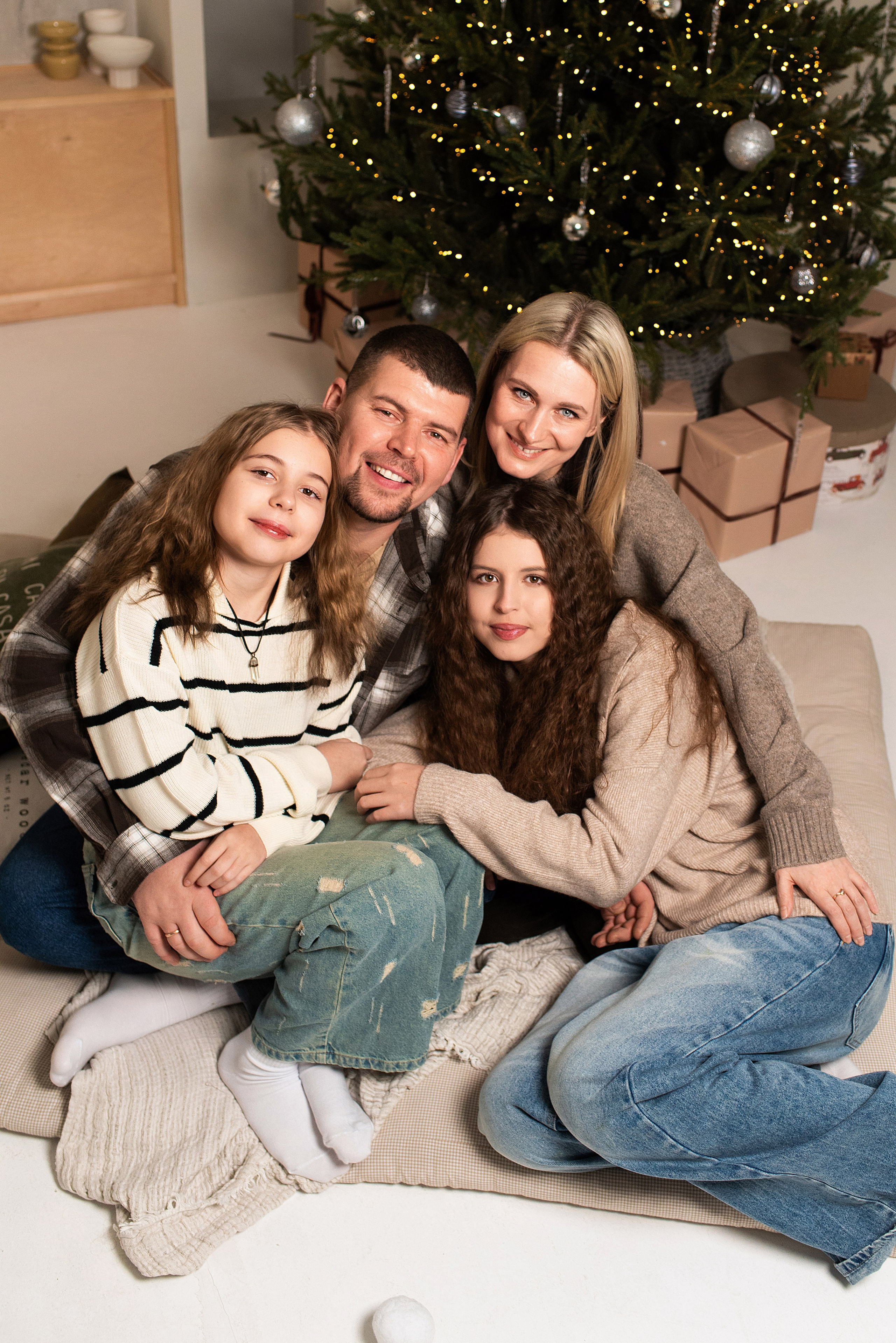 Сергей с семьей. Марта Корженко — фотограф, контент фотограф, визуализатор бренда