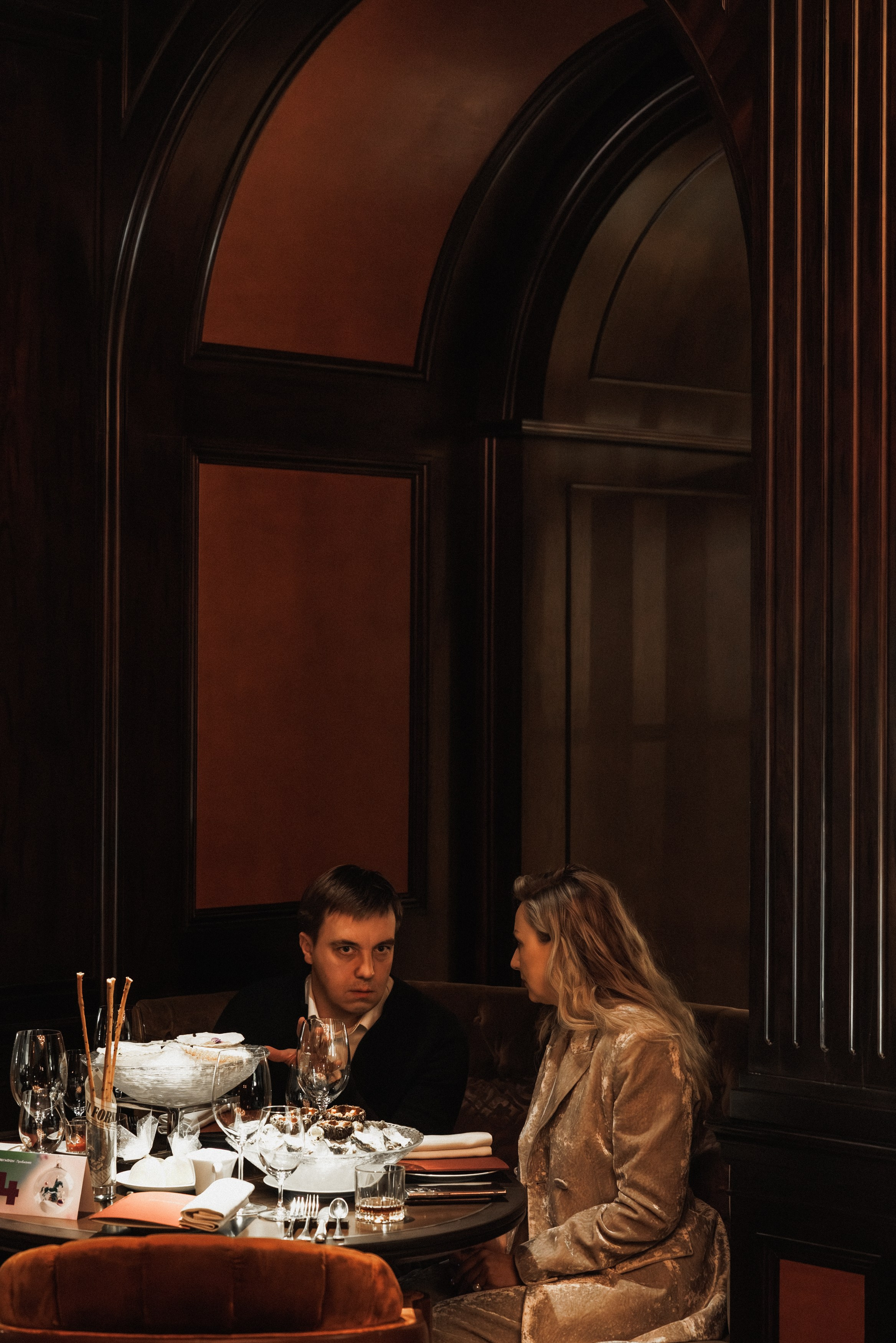 Four Seasons Lion Palace St. Petersburg 5* — МегаФон. Коммерческий фотограф в Санкт-Петербурге | Фуд, интерьерная и рекламная съемка | Влад Жолудев