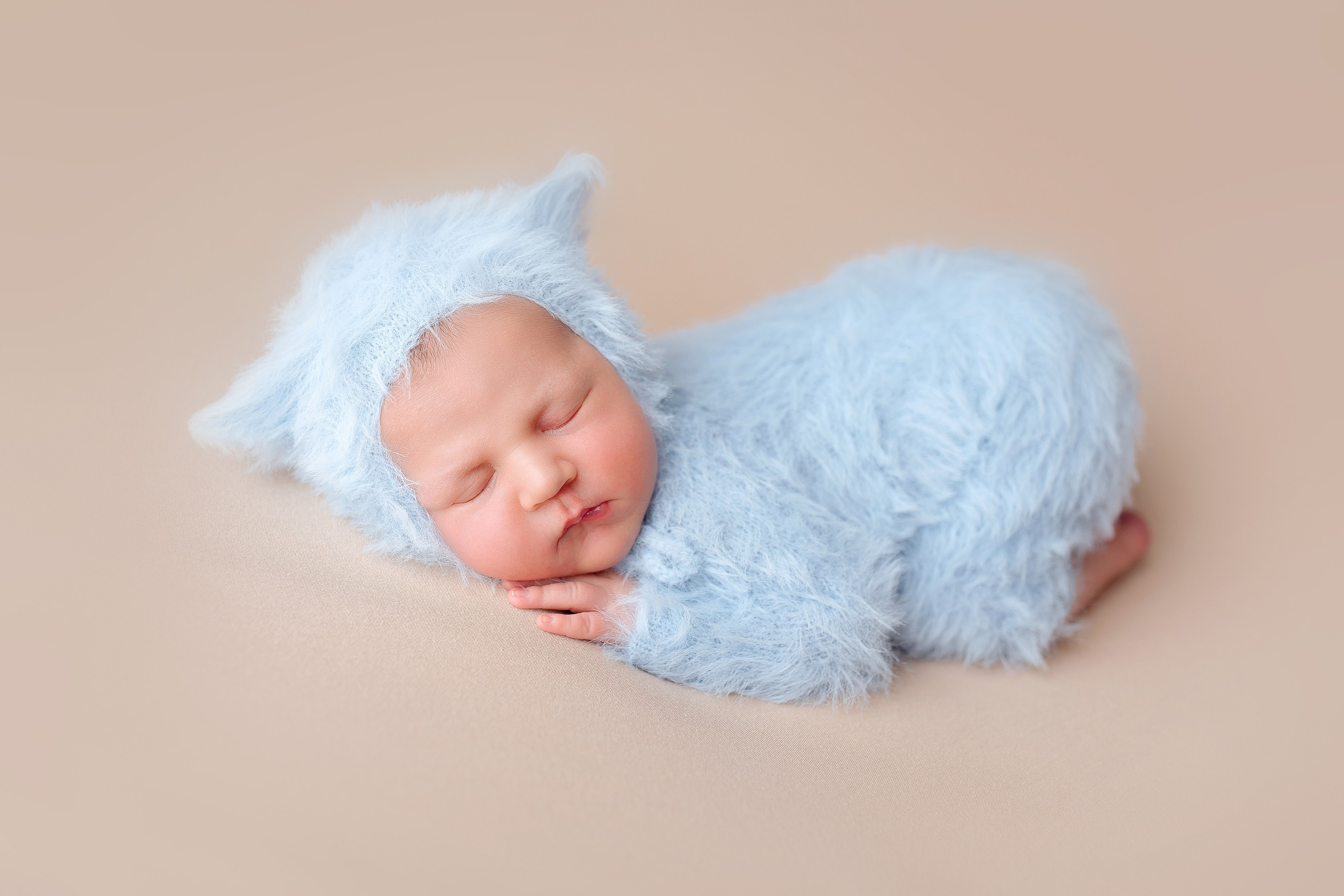 Новорожденные. Фотограф беременности, новорожденных Москва. годики под ключ