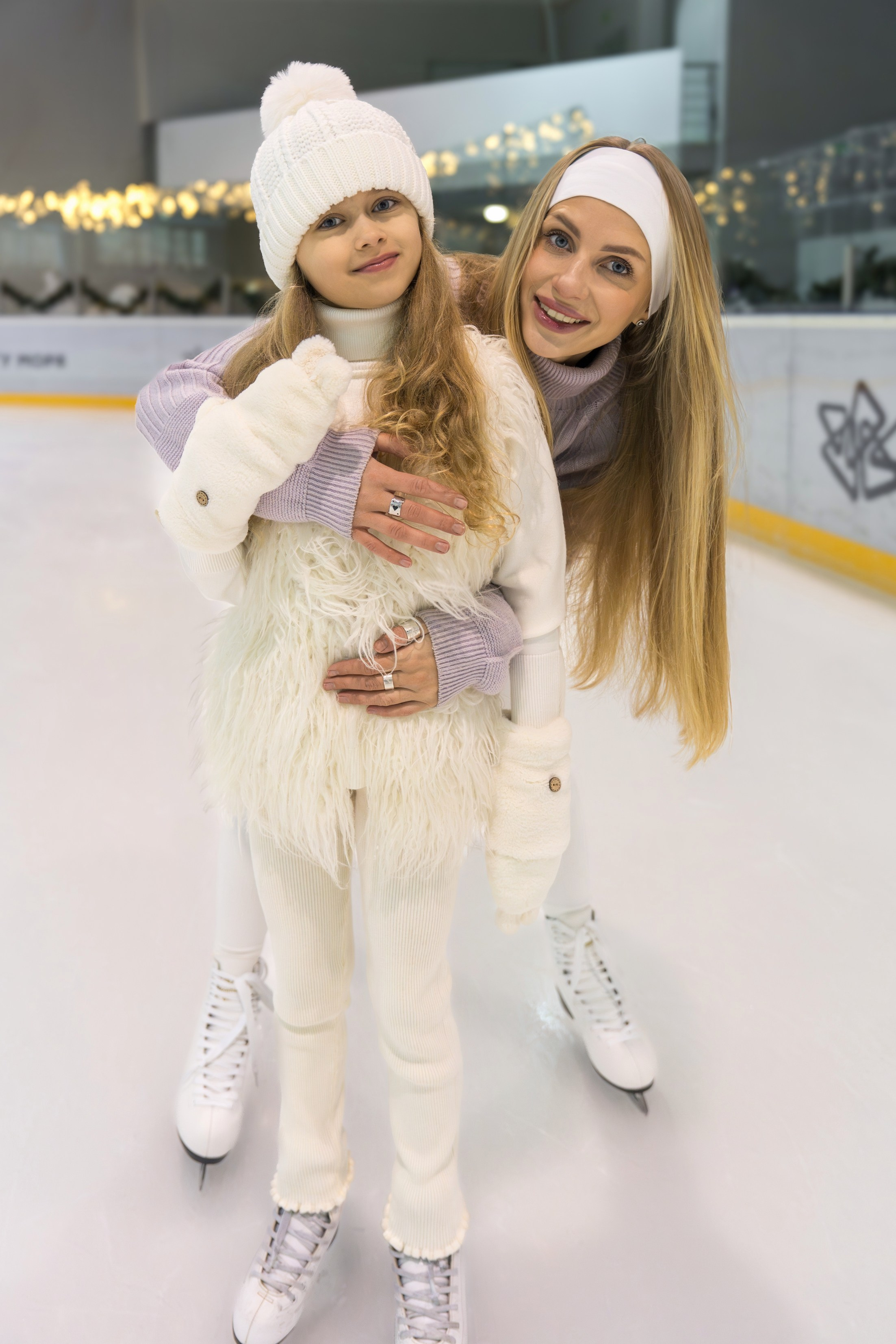 Контент съемка на катке для курорта Роза Хутор. Репортажный фотограф в Красной Поляне и Сочи Павлюченко Екатерина