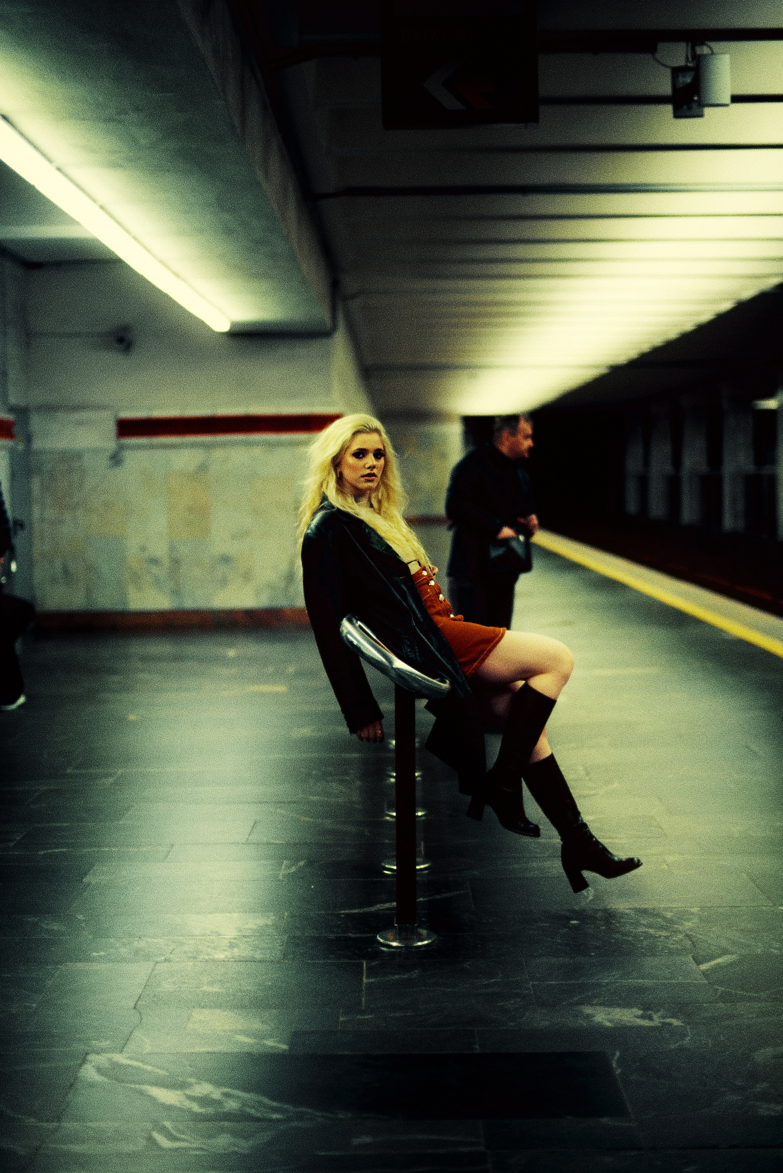 Метро и Комаровка. Антон Арнольд | Фотограф Минск