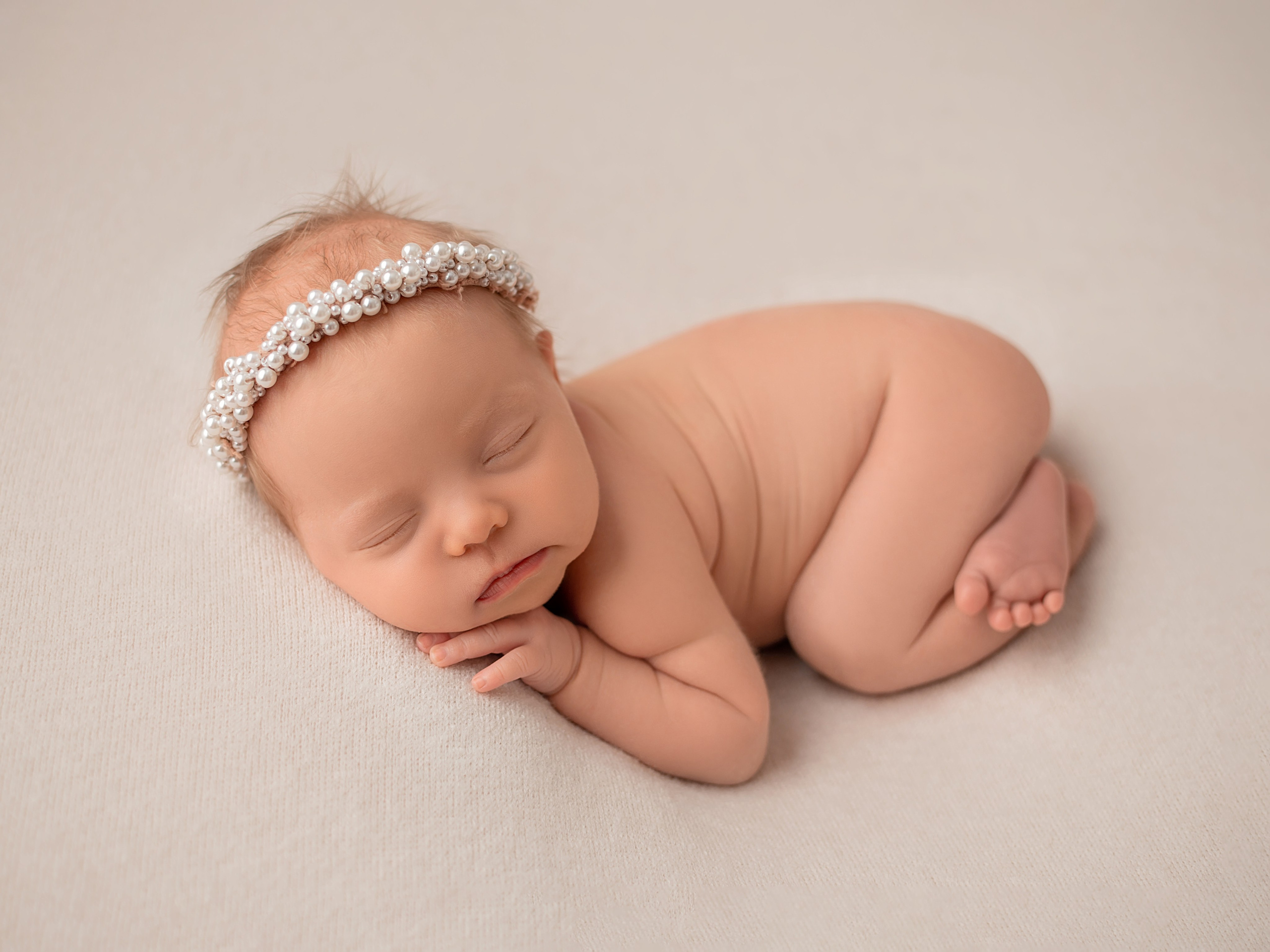 Фотосъёмка новорожденного в Краснодаре в студии. Фотограф новорожденных Краснодар Малышенко Надежда