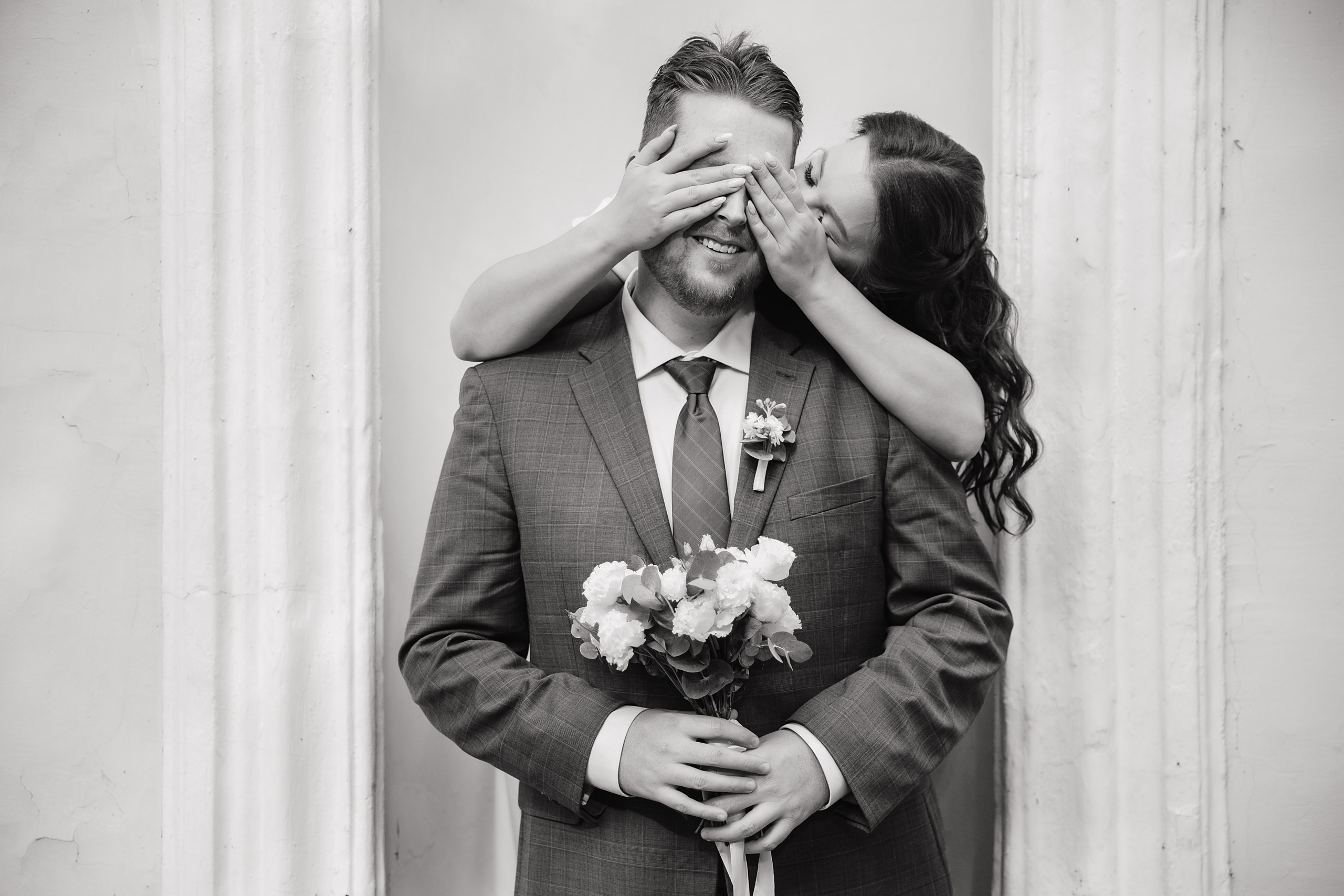 Камерная русско-американская свадьба, когда любовь побеждает все. Свадебный фотограф в Воронеже Алексей Логинов