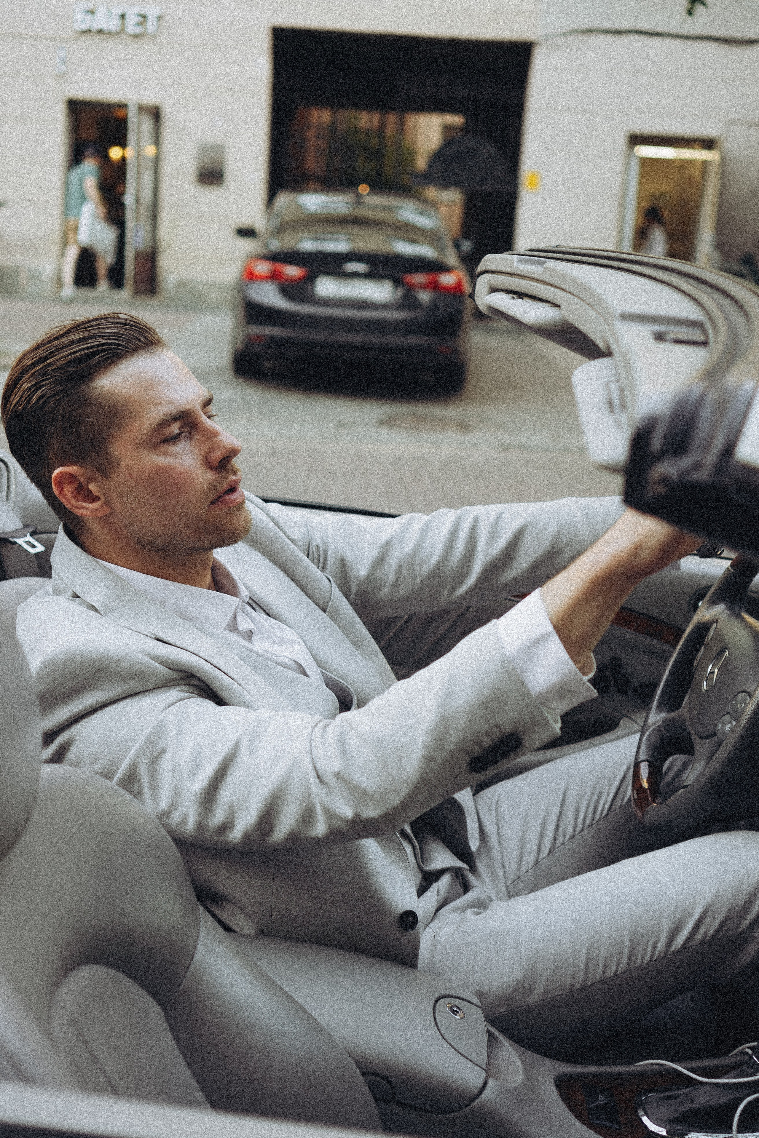 Свадебная сьемка у академии Штиглица. Профессиональный фотограф, Санкт-Петербург — Виктория Богомолова