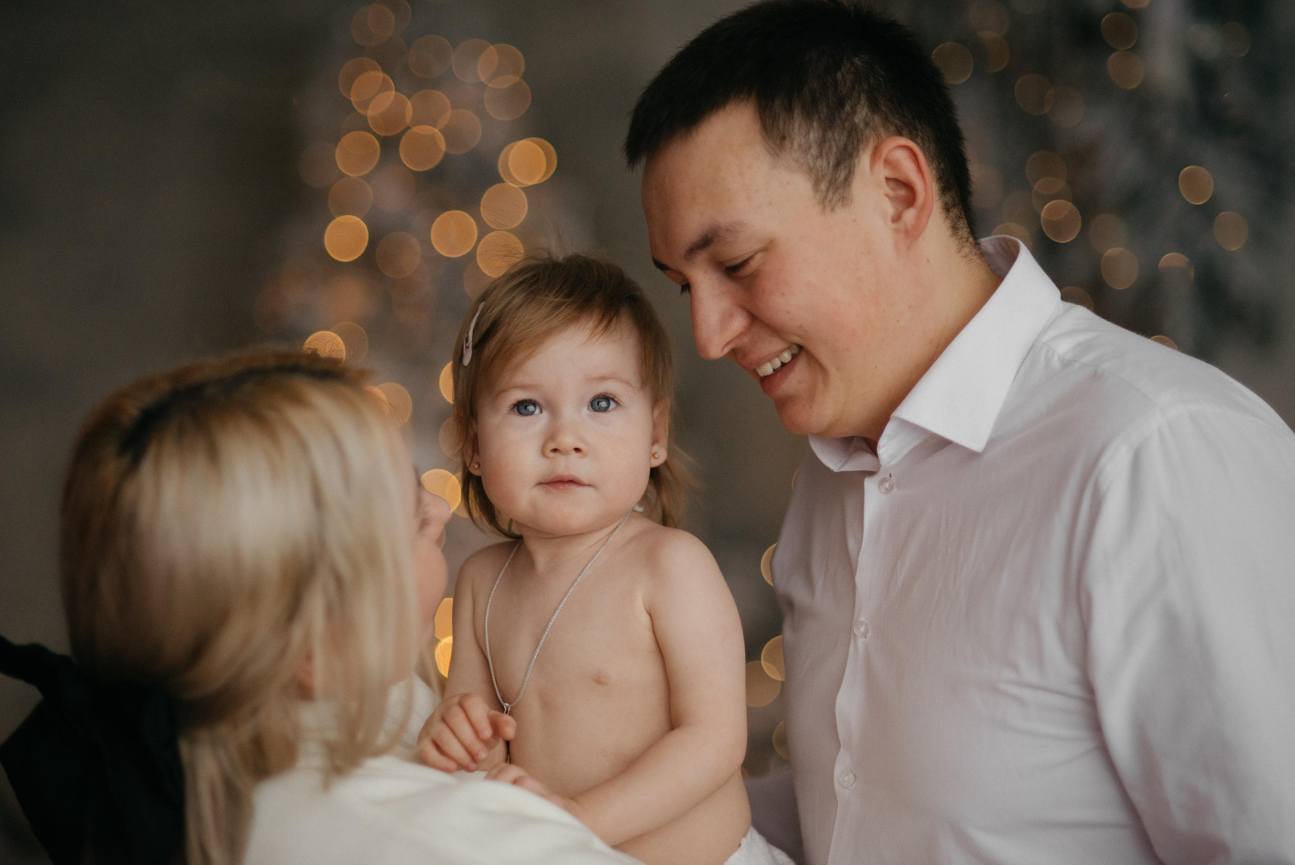 Новогодняя семейная фотосессия в студии Локо. Свадебный фотограф Ижевск Петр Шишков