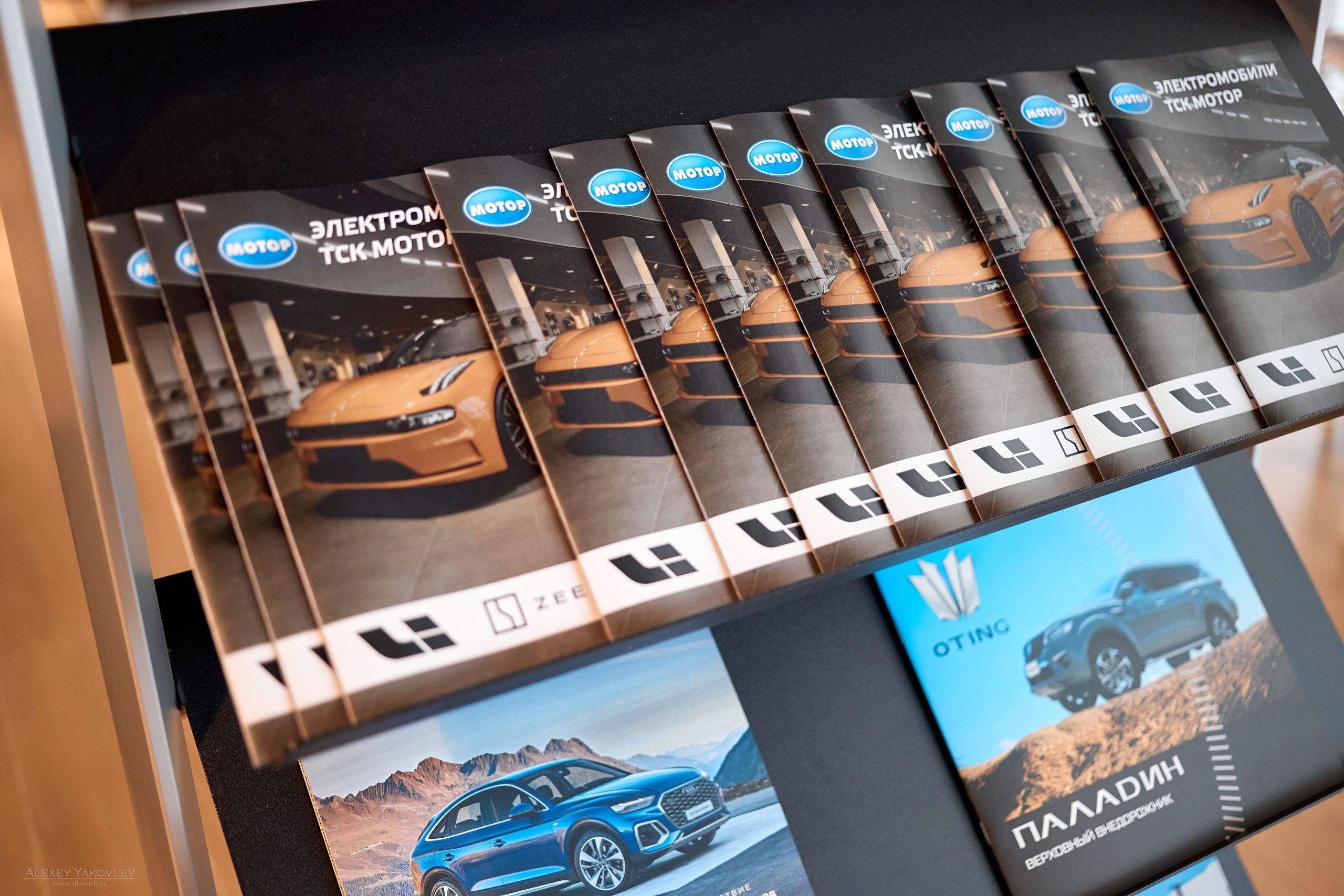 Модный показ PRE-FALL модельной школы Modeling+. Фотограф Алексей Яковлев