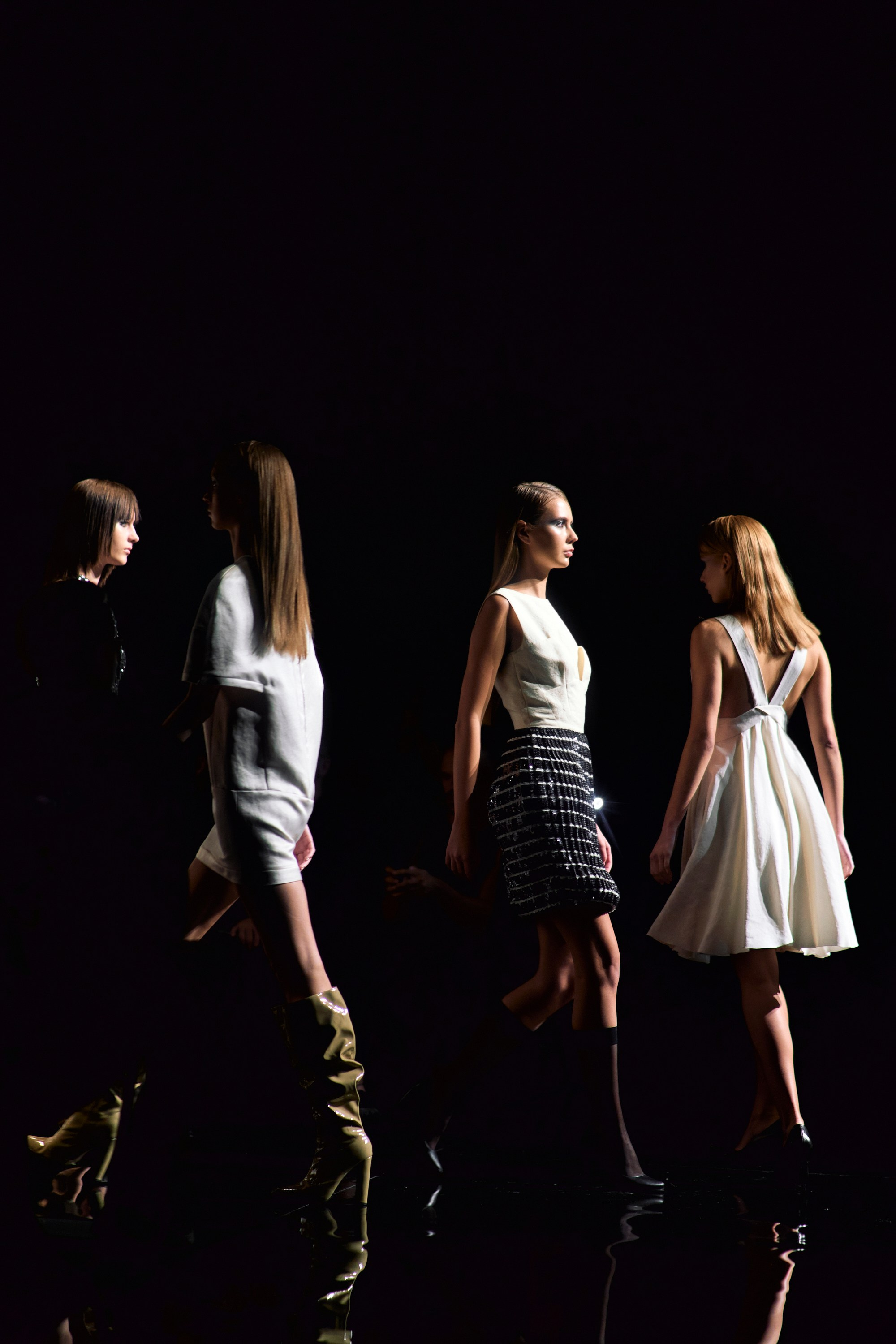 St. Petersburg Fashion Week 2023/2024. Photographer — ERASTOV