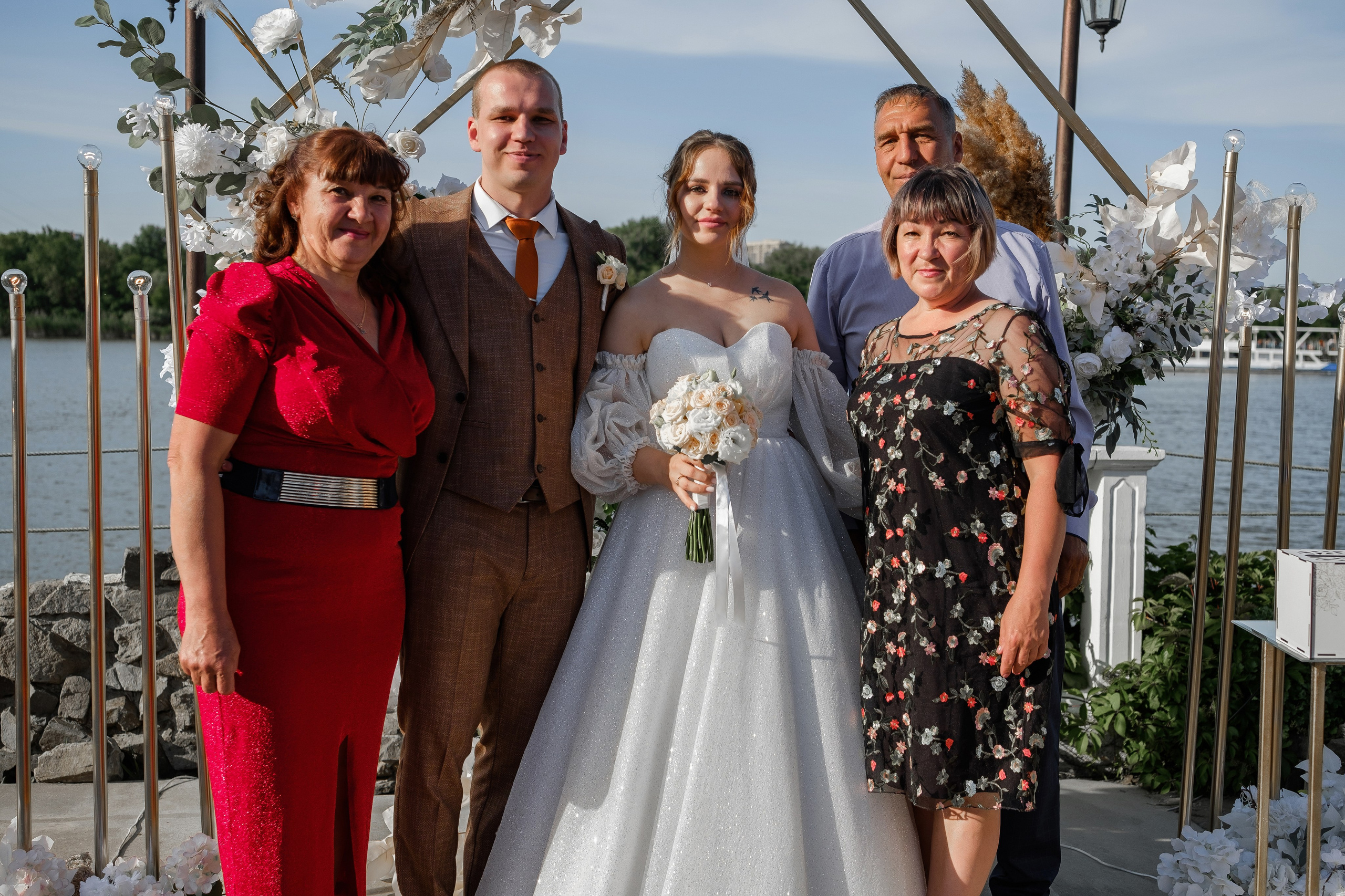 Максим и Дарья. Свадебный фотограф | репортаж | праздники | крещение