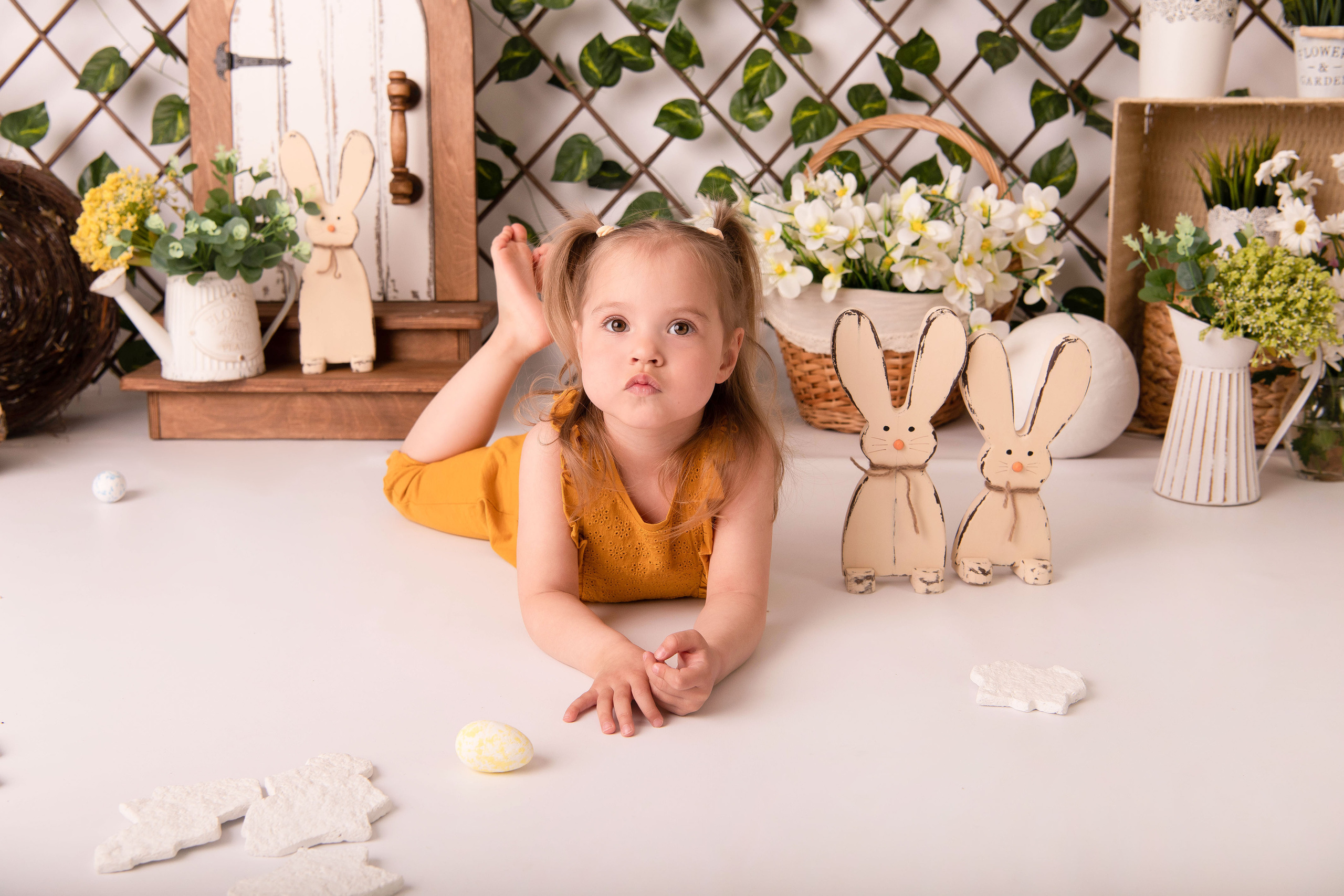 Пасха. Виктория 3г и Оливия 7 м. Семейный и детский фотограф в Красноярске Мила Черкасова