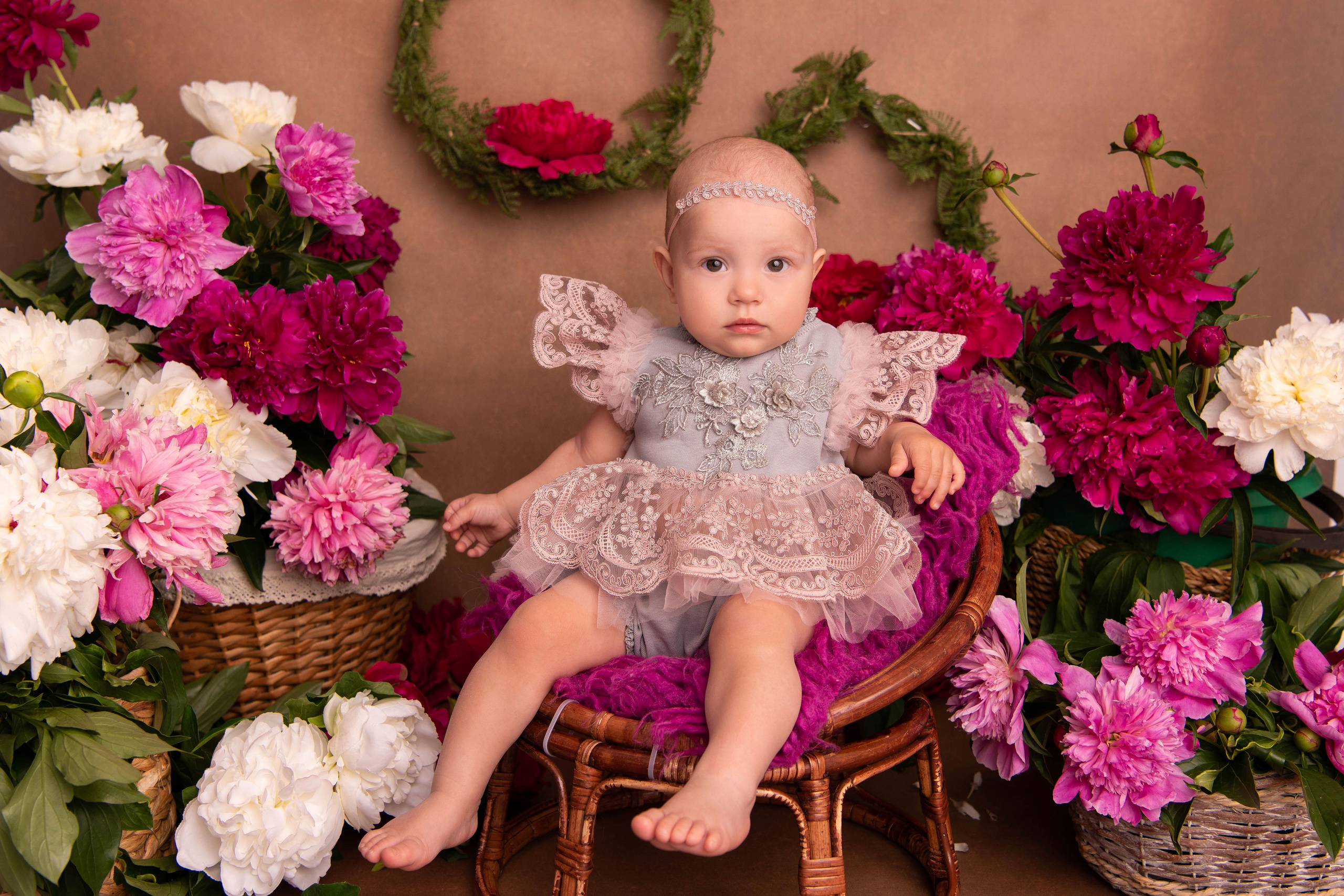 Пионы. Мирослава 8,5 м. Семейный и детский фотограф в Красноярске Мила Черкасова