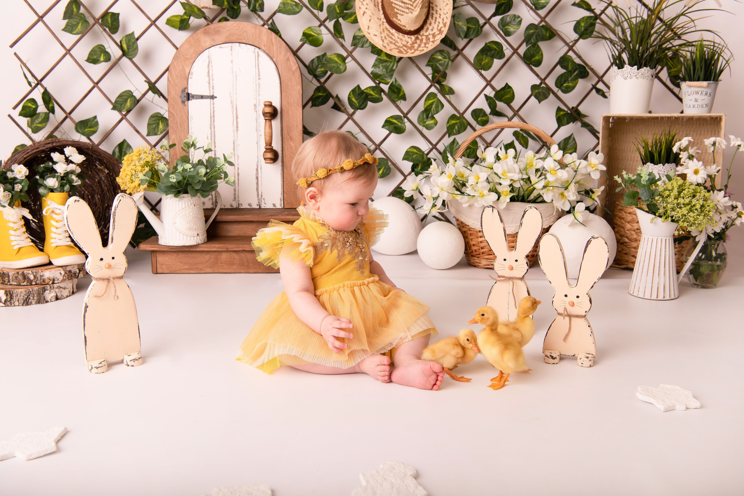 Пасха. Виктория 3г и Оливия 7 м. Семейный и детский фотограф в Красноярске Мила Черкасова