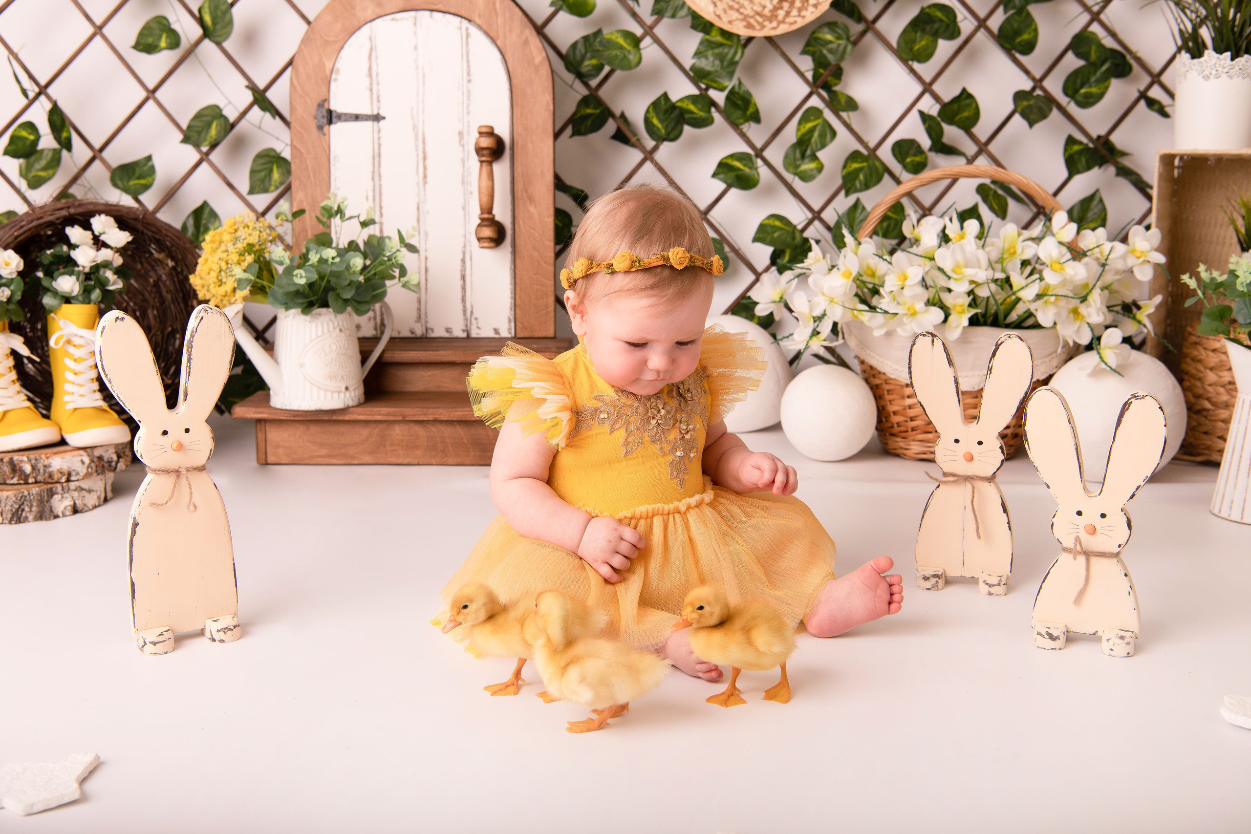 Пасха. Виктория 3г и Оливия 7 м. Семейный и детский фотограф в Красноярске Мила Черкасова