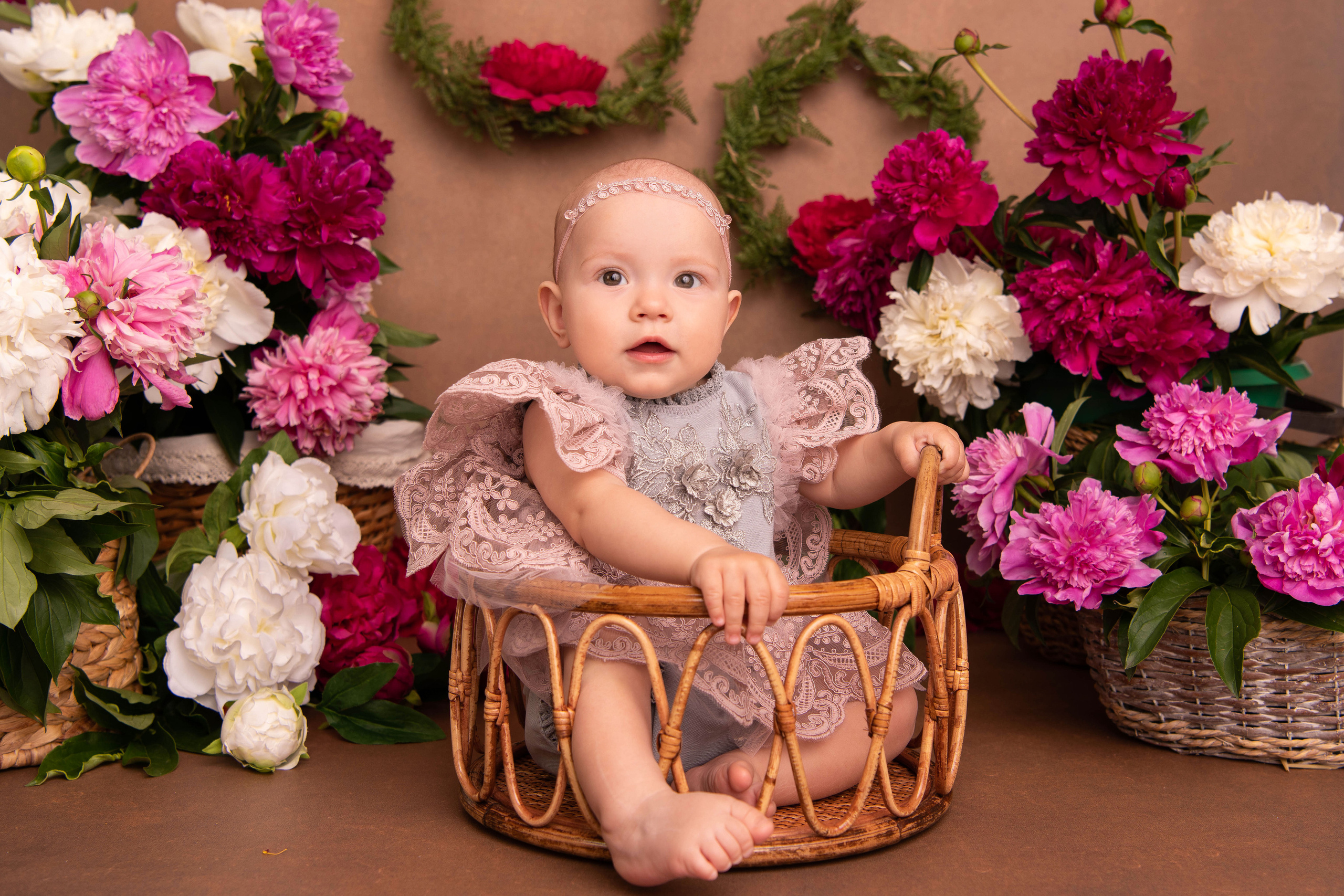 Пионы. Мирослава 8,5 м. Семейный и детский фотограф в Красноярске Мила Черкасова