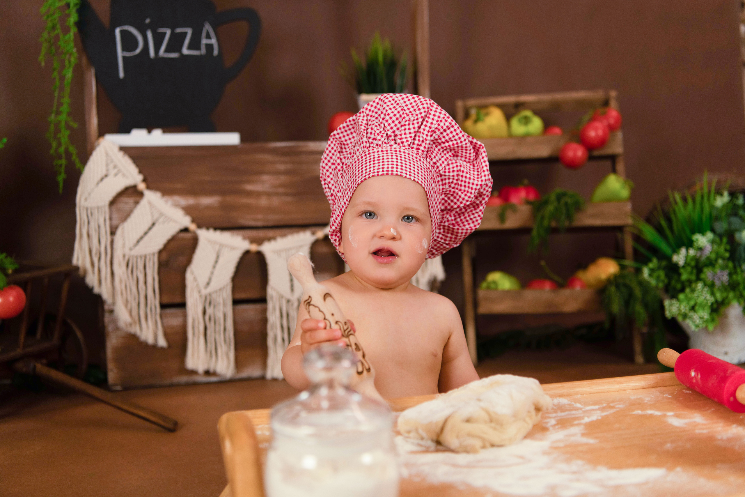 Веселый Поваренок. Леня, годик. Семейный и детский фотограф в Красноярске Мила Черкасова