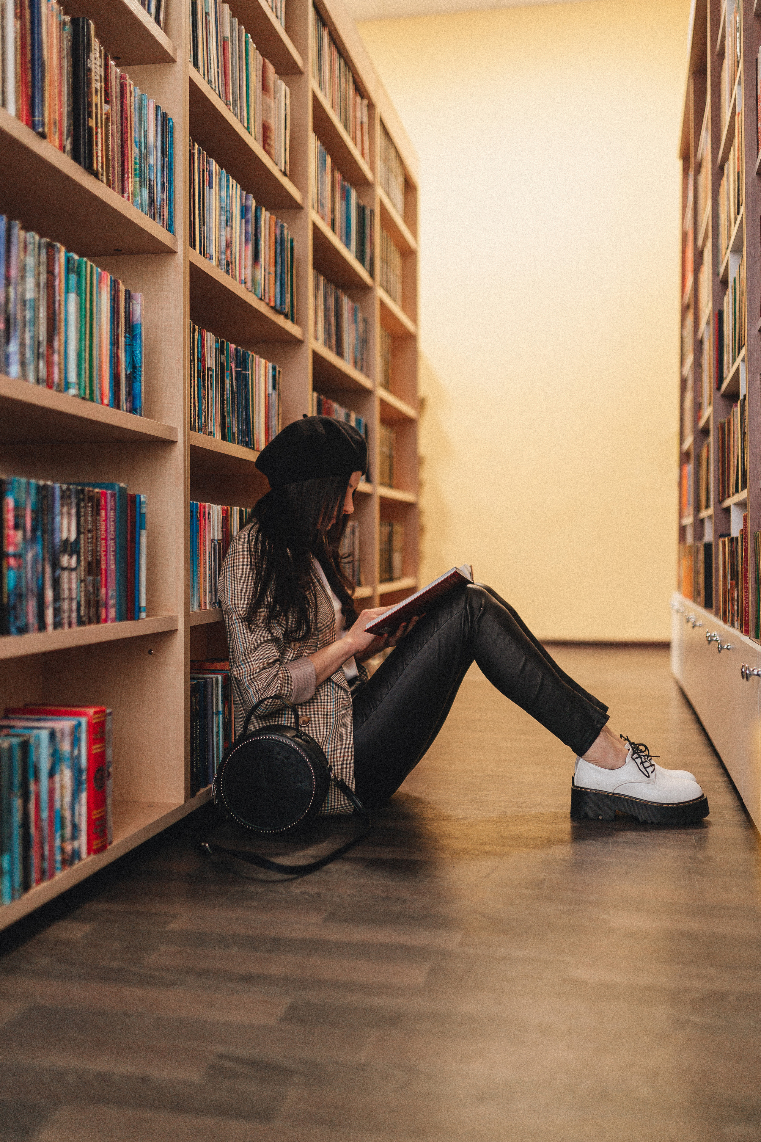 Татьяна | Съёмка в библиотеке. Фотограф Карина Шмулёва. Воронеж и область