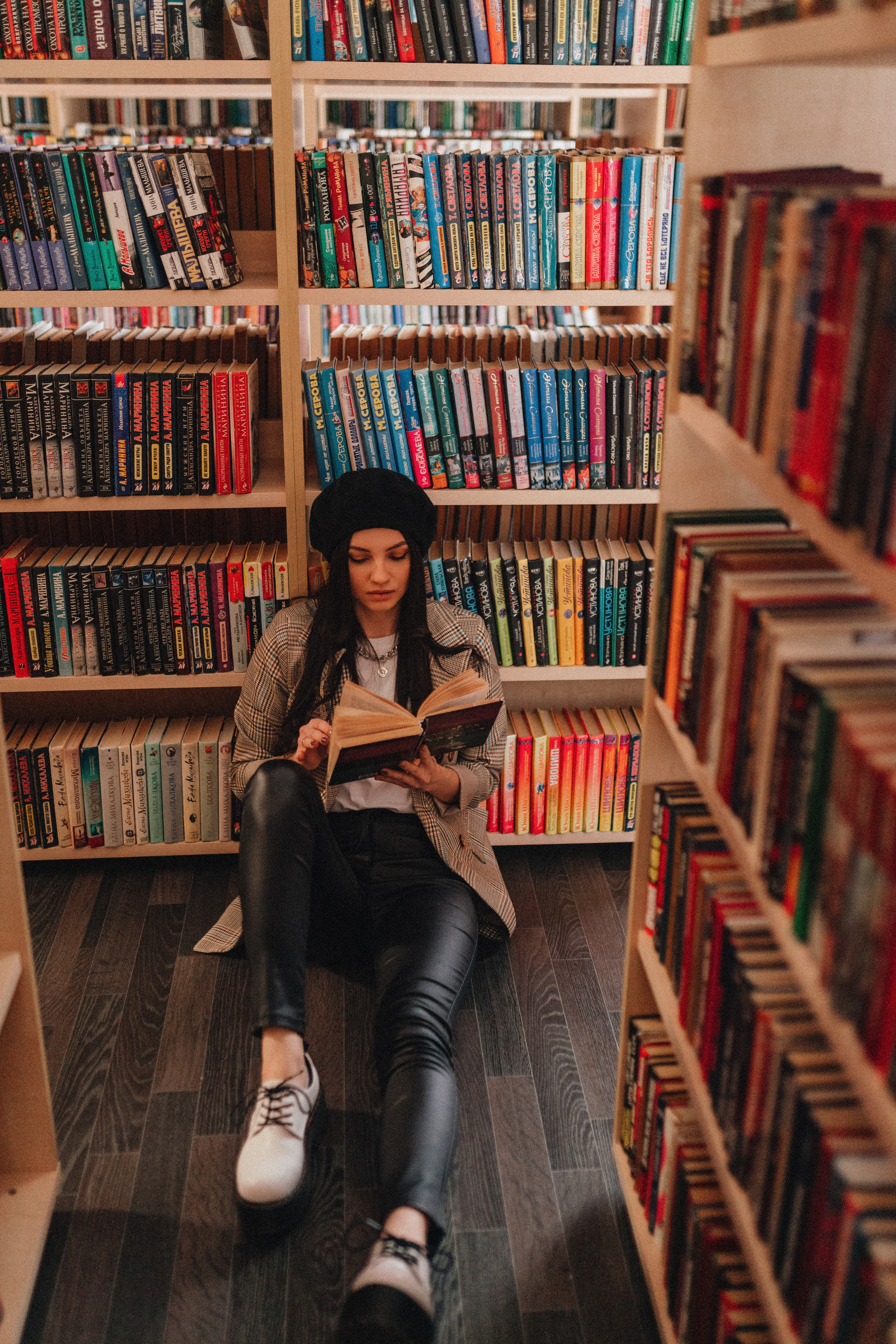 Татьяна | Съёмка в библиотеке. Фотограф Карина Шмулёва. Воронеж и область