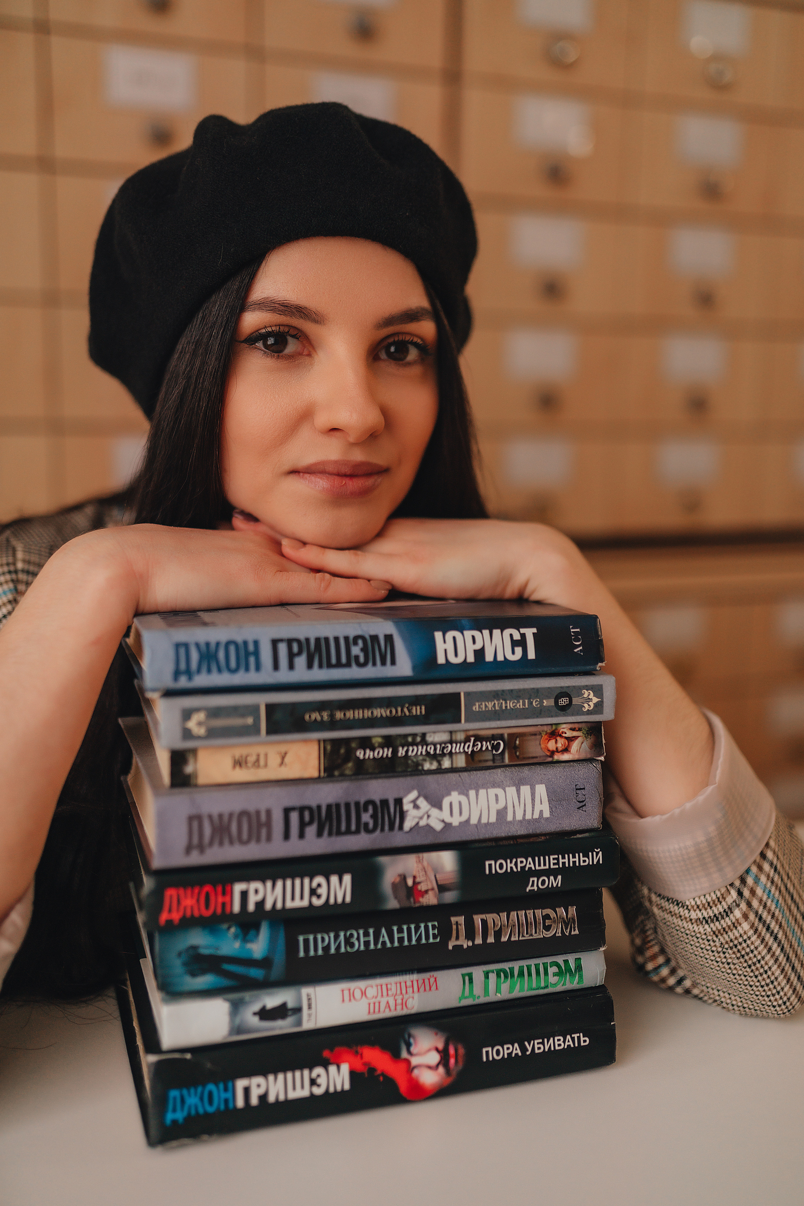 Татьяна | Съёмка в библиотеке. Фотограф Карина Шмулёва. Воронеж и область