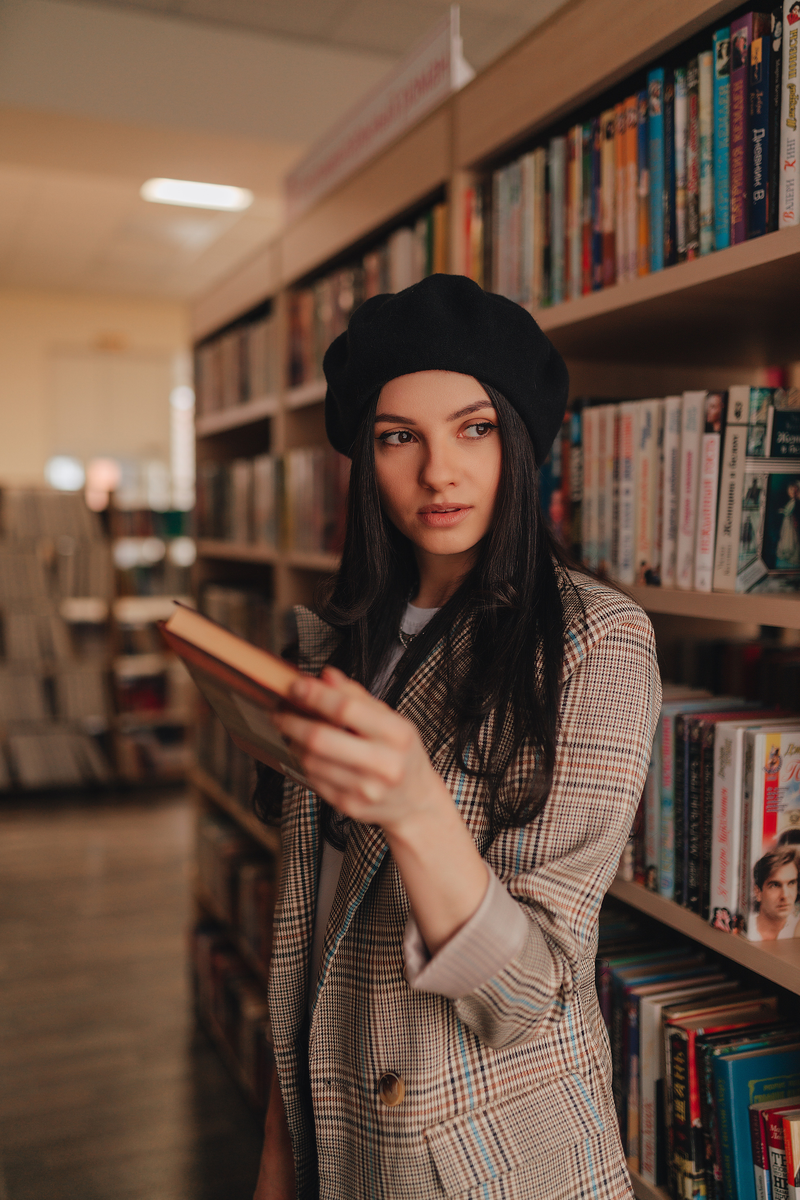 Татьяна | Съёмка в библиотеке. Фотограф Карина Шмулёва. Воронеж и область