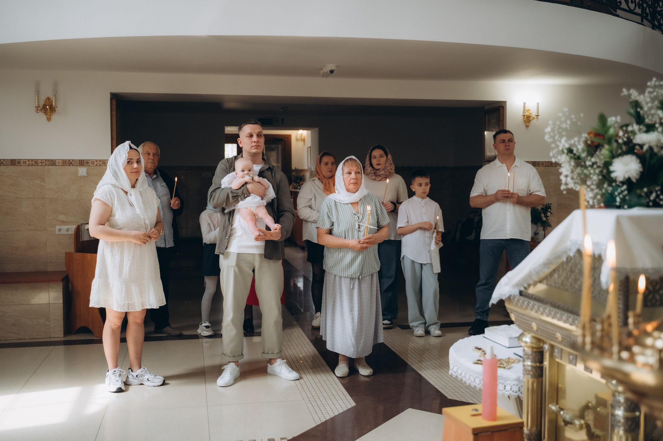 Крещение Корнелии (ХРАМ СВЯТИТЕЛЯ ЛУКИ КРЫМСКОГО). Семейный фотограф в Минске Дарья Дреко