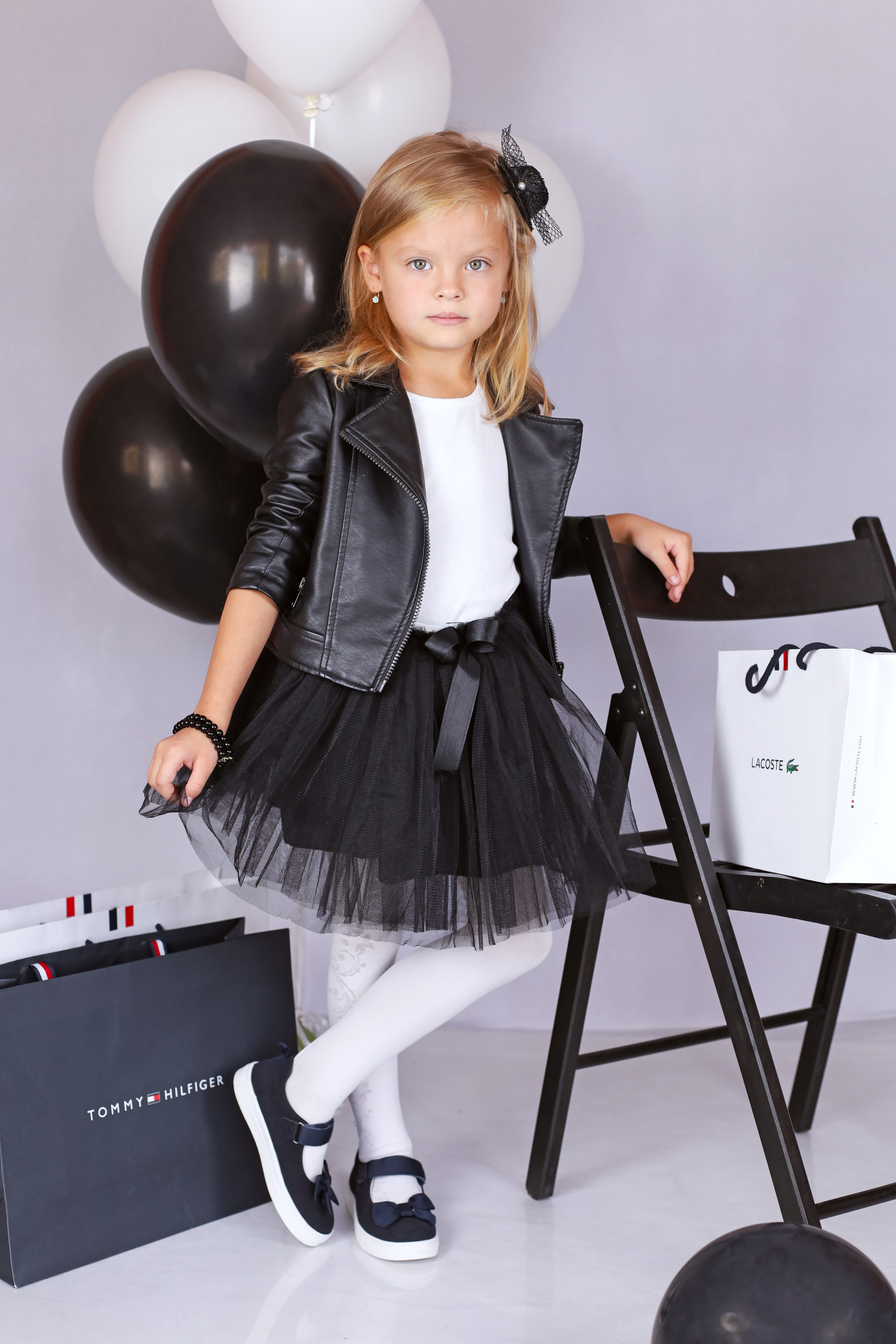 Черно-белое. Выпускные альбомы в Таганроге и Ростовской Области