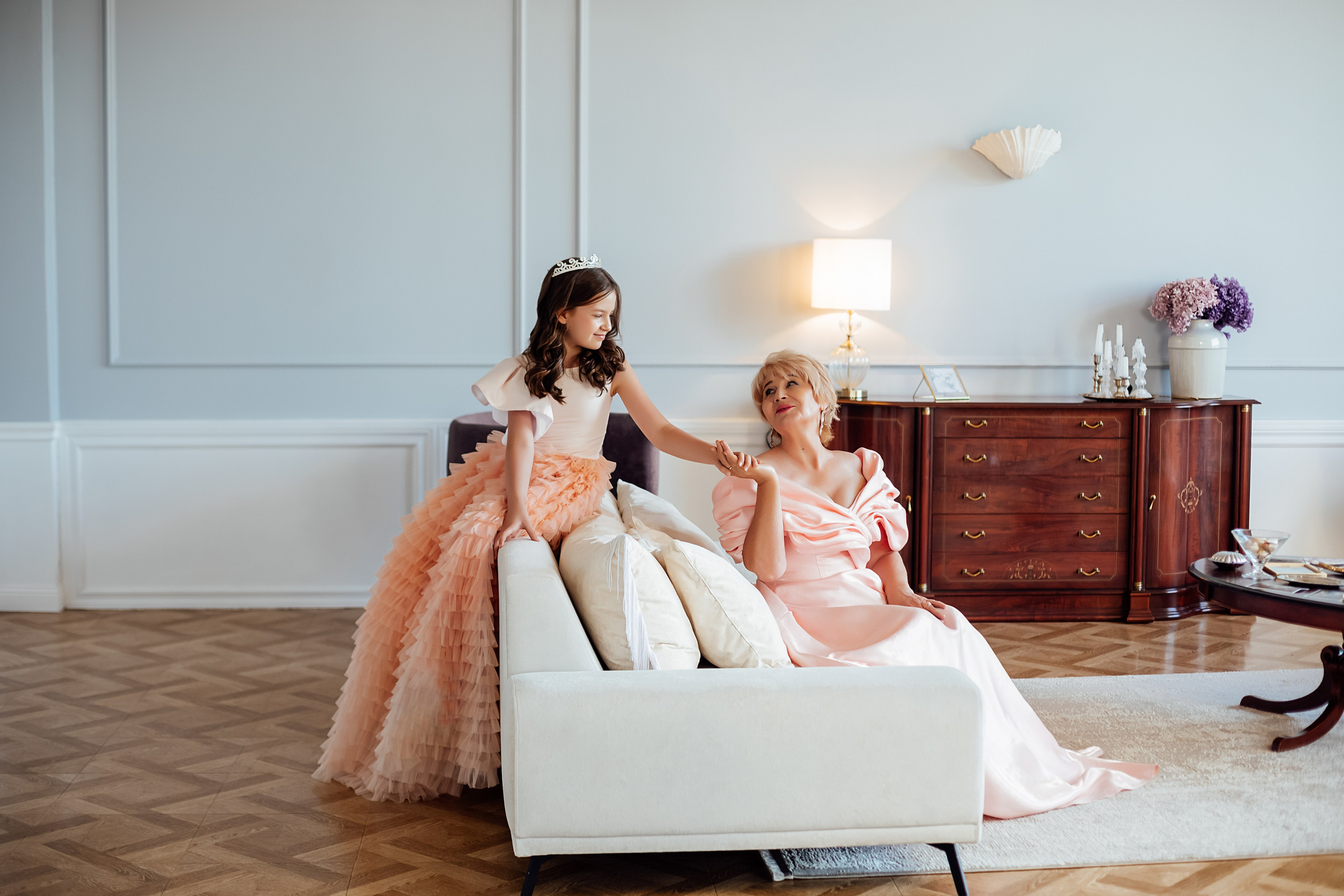 Бабушка с внучкой. Свадебный и семейный фотограф/видеограф в Краснодаре Наталья Осинская