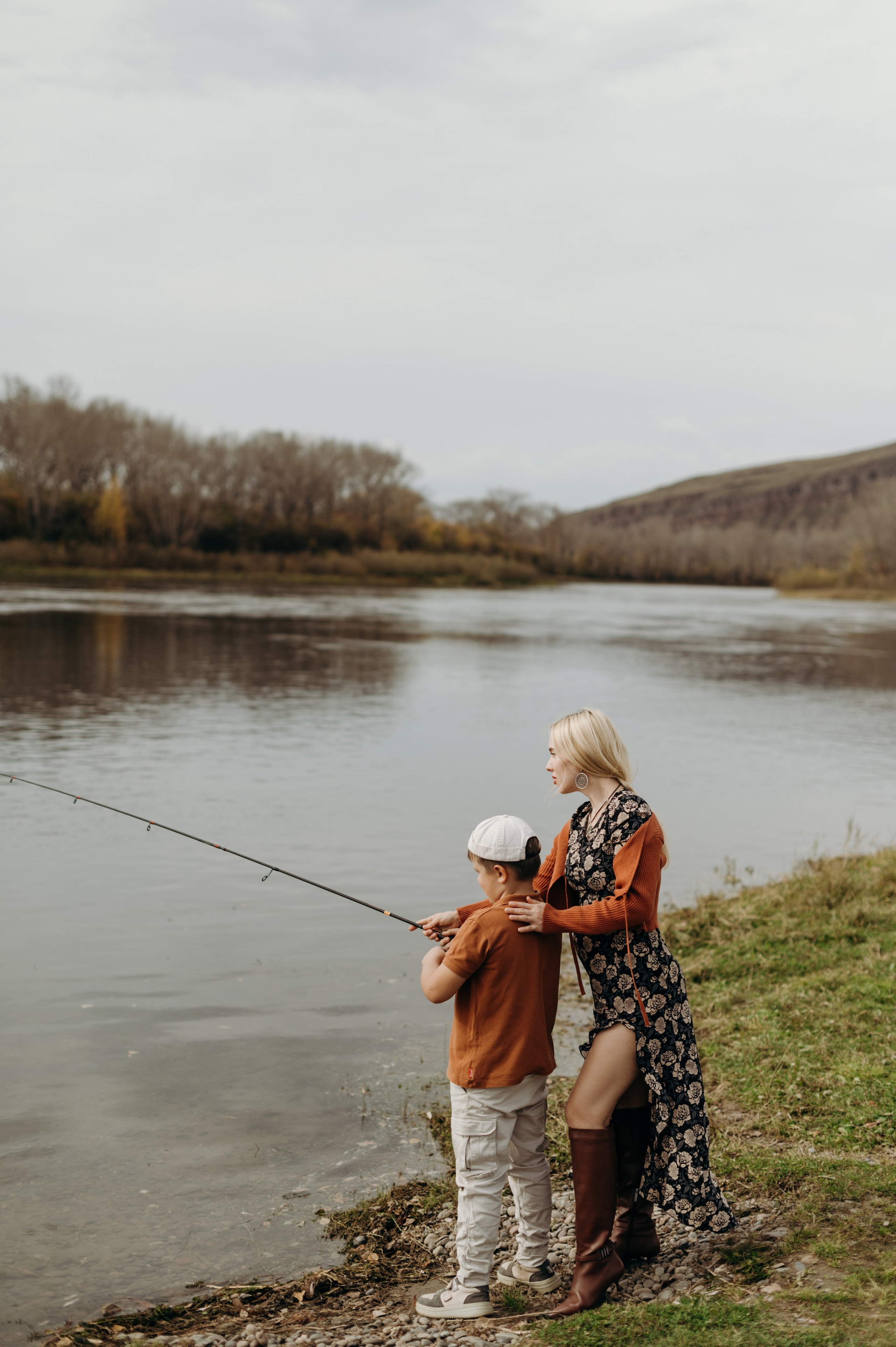 Осенняя прогулка на берегу. Фотограф в Абакане и Минусинске