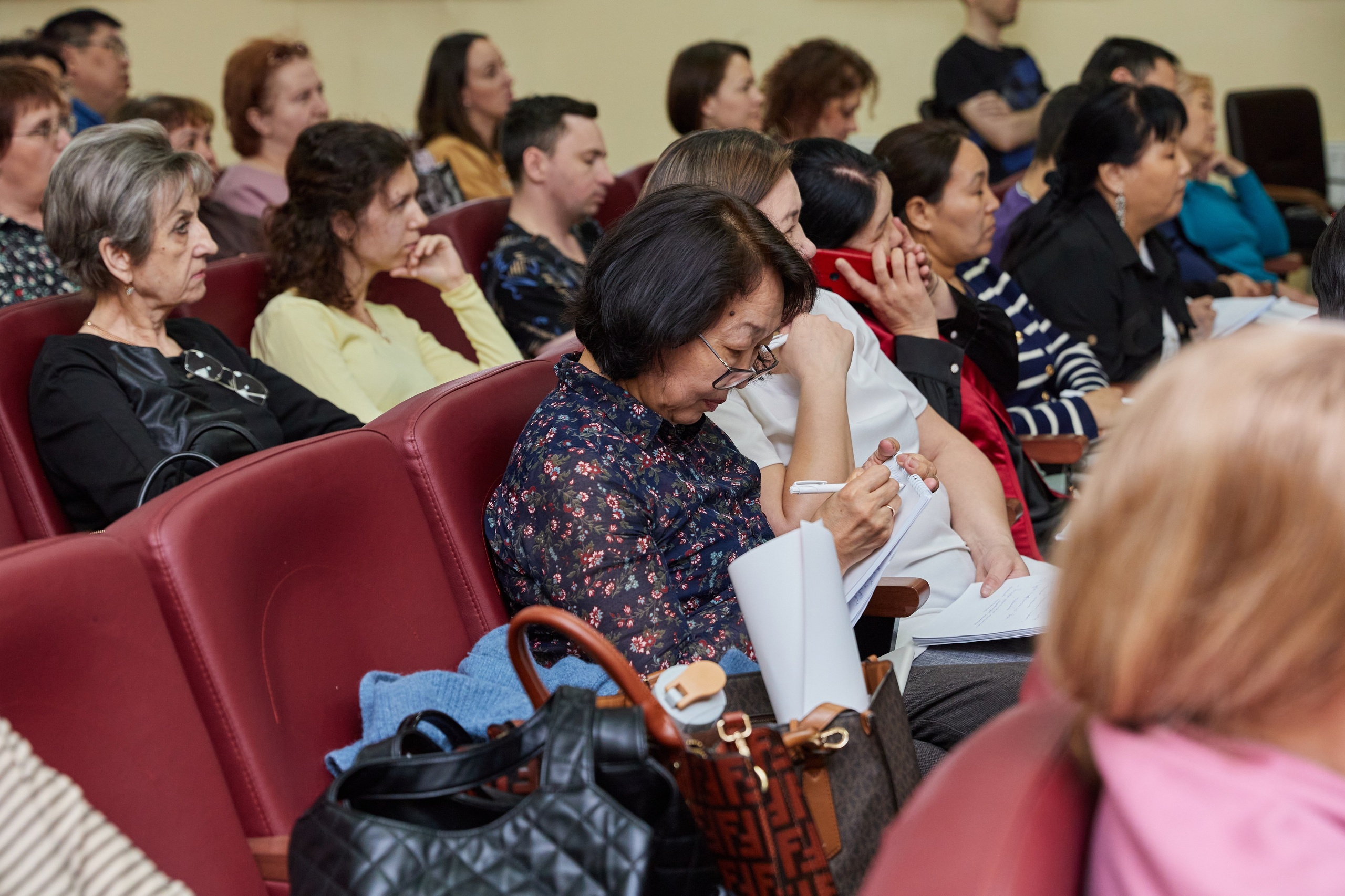 Врачебная конференция. Контент-фотограф в Абакане Наталья Нагибина