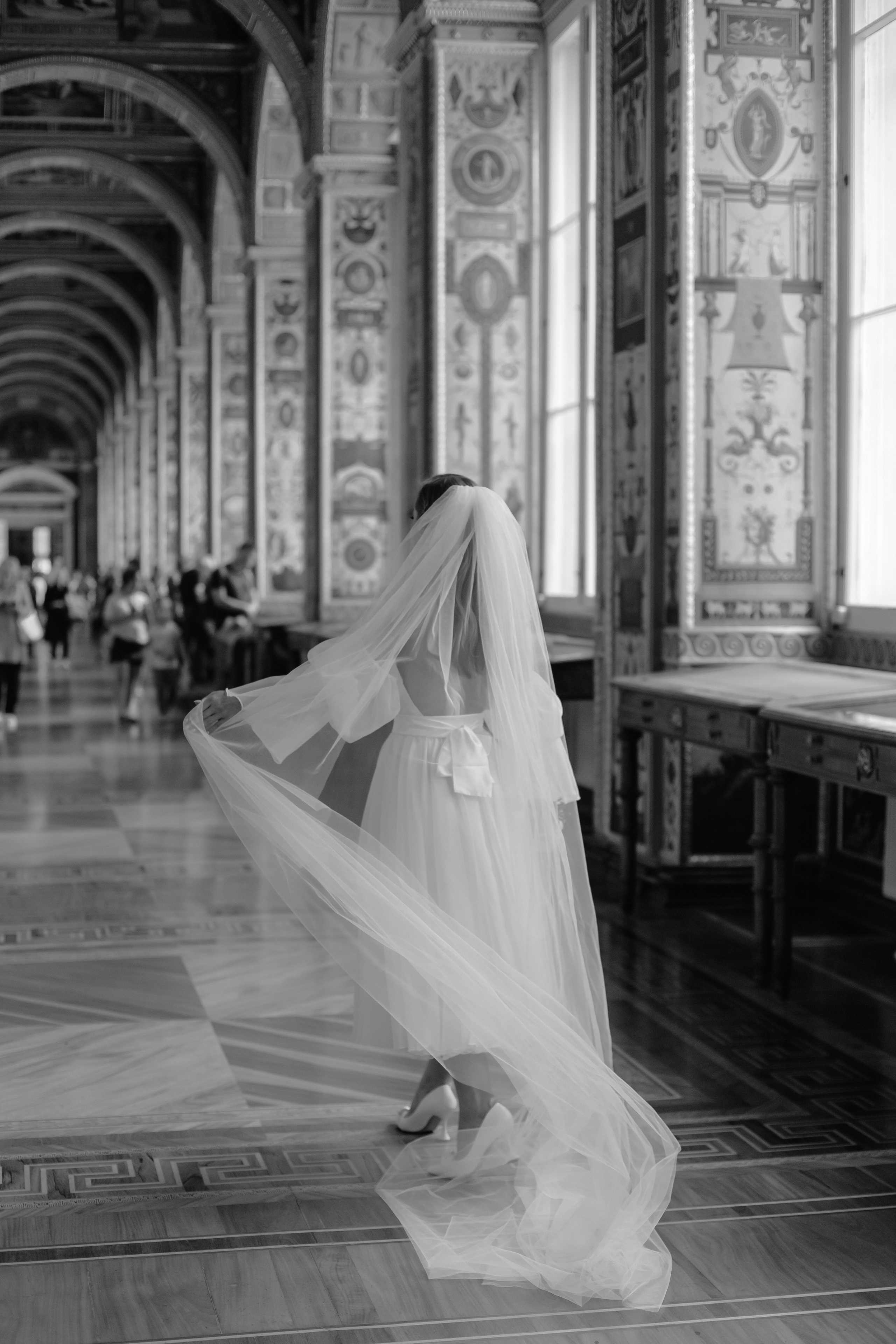 Дождь, жара и Эрмитаж. Свадебный и семейный фотограф Арина Кулёва