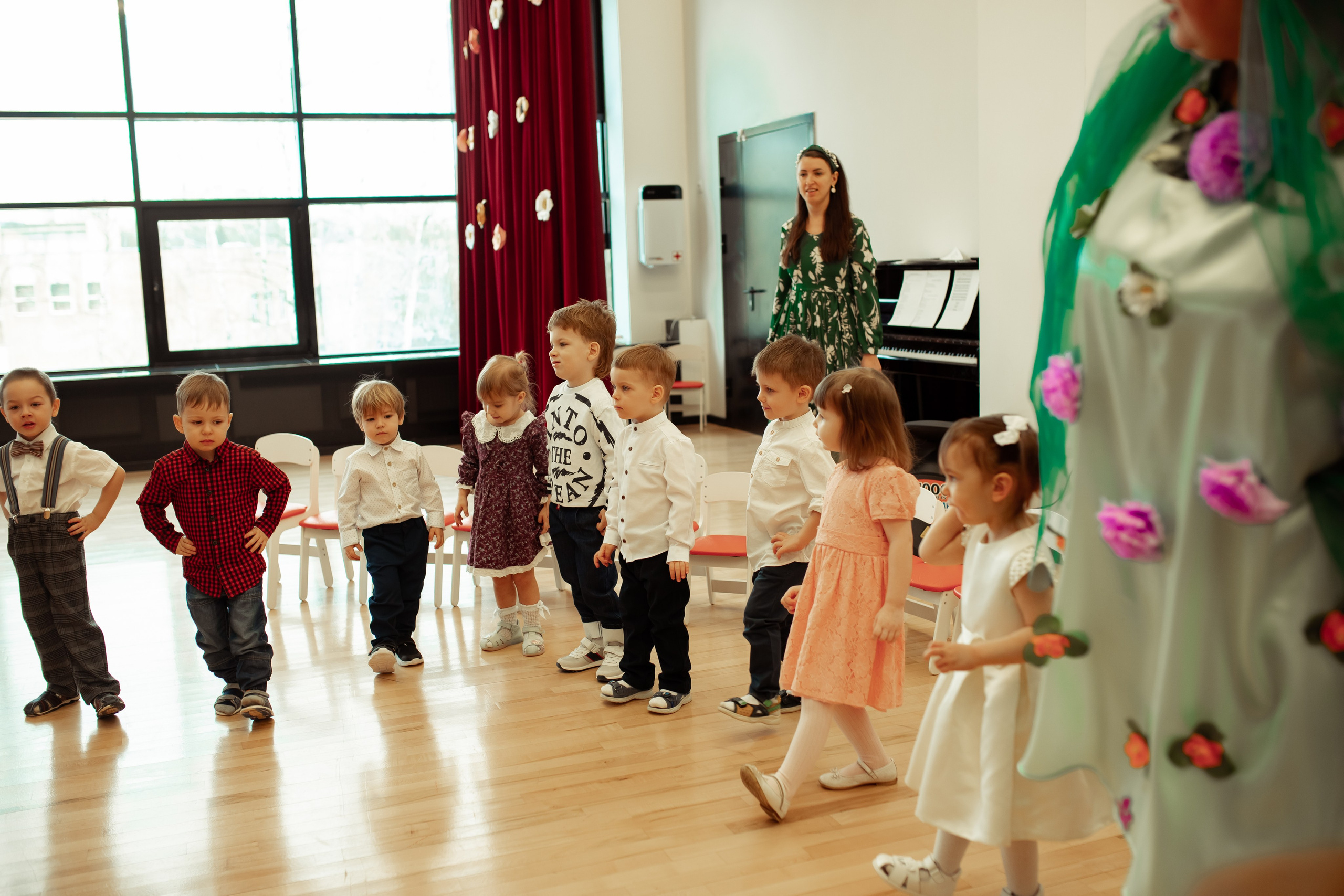 Праздник весны в детском саду. Семейный и детский фотограф в Москве Дорогова Екатерина