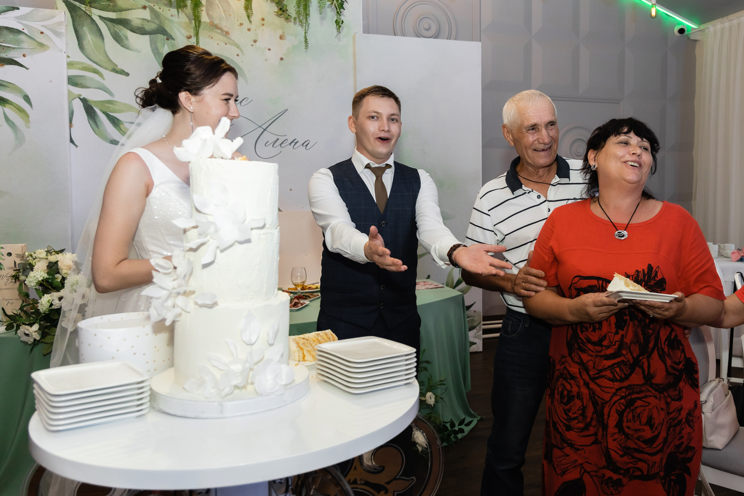 Алёна и Денис (полный день). Фотограф в Барнауле Юлия Садвокасова