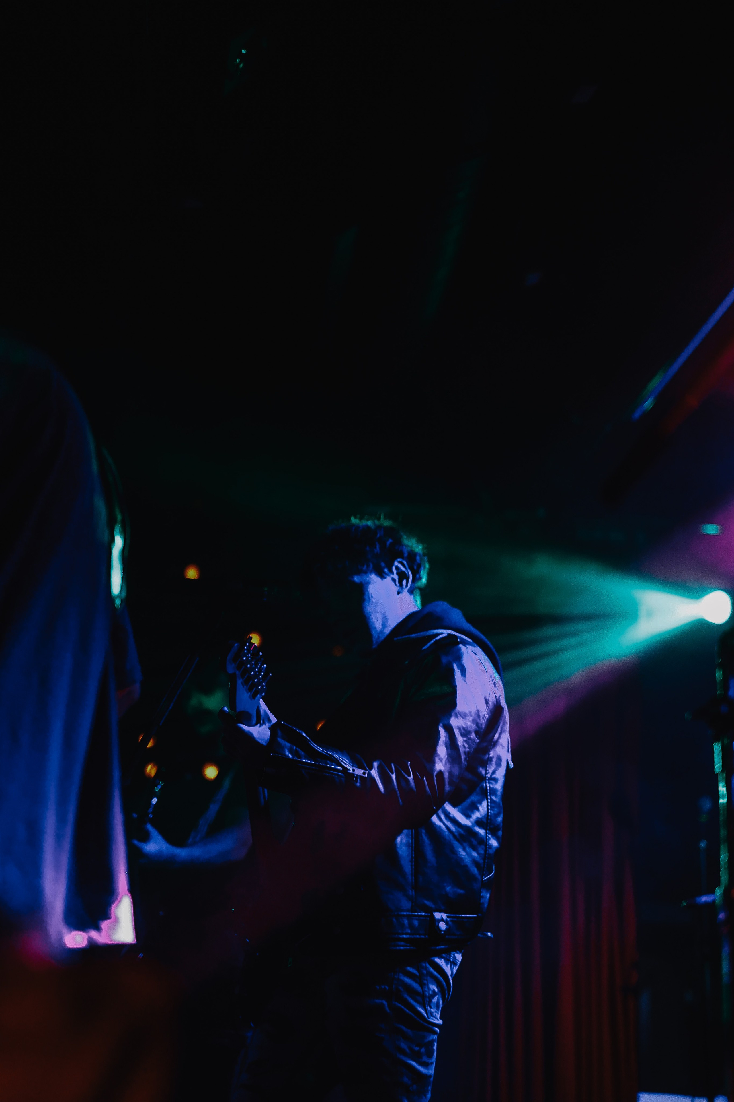 АКУСТИКА ТРИ ДНЯ ДОЖДЯ @16ТОНН