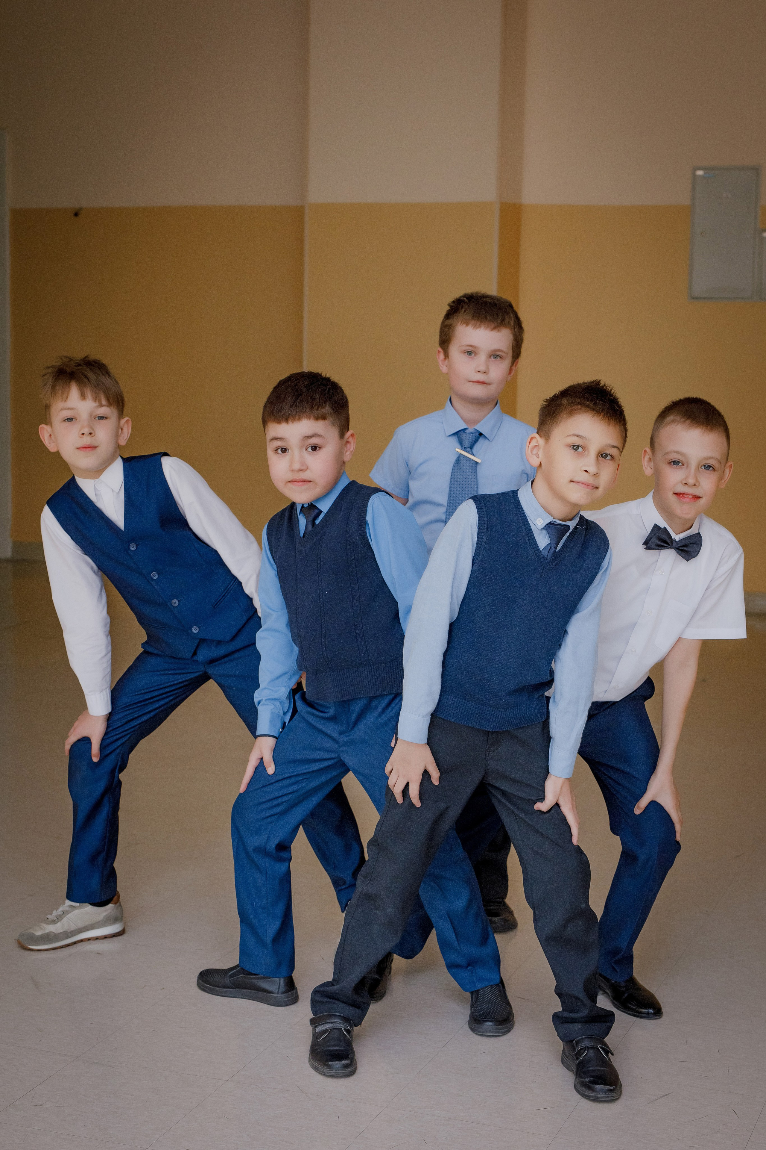 Школа 61 2 класс. Photoalbum-vl.ru