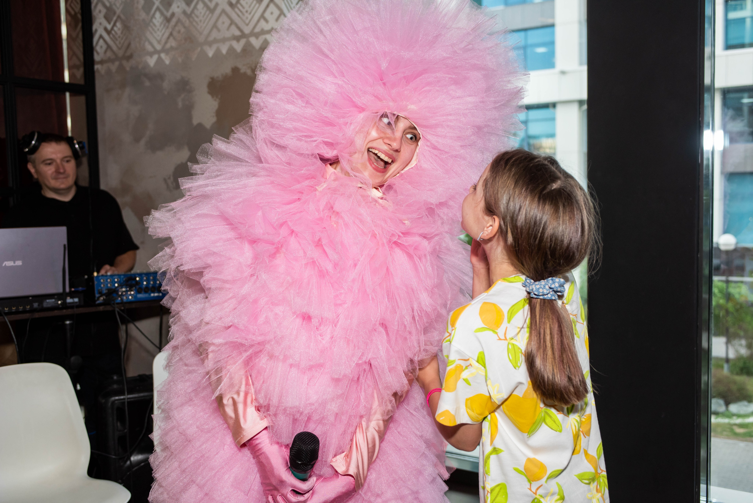 День защиты детей в ресторане «Булгур». Выпускные альбомы в Севастополе, Крыму и Екатеринбурге