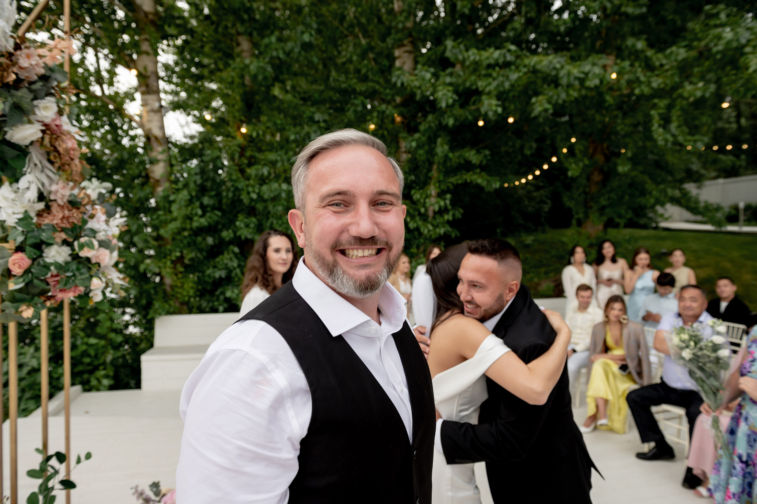 Классическая свадебная фотосессия Аины и Антона по самым красивым местам для свадебной прогулки в Санкт-Петербурге. Портретный, семейный и свадебный фотограф в Санкт-Петербурге и в Пушкине Ширяев Денис